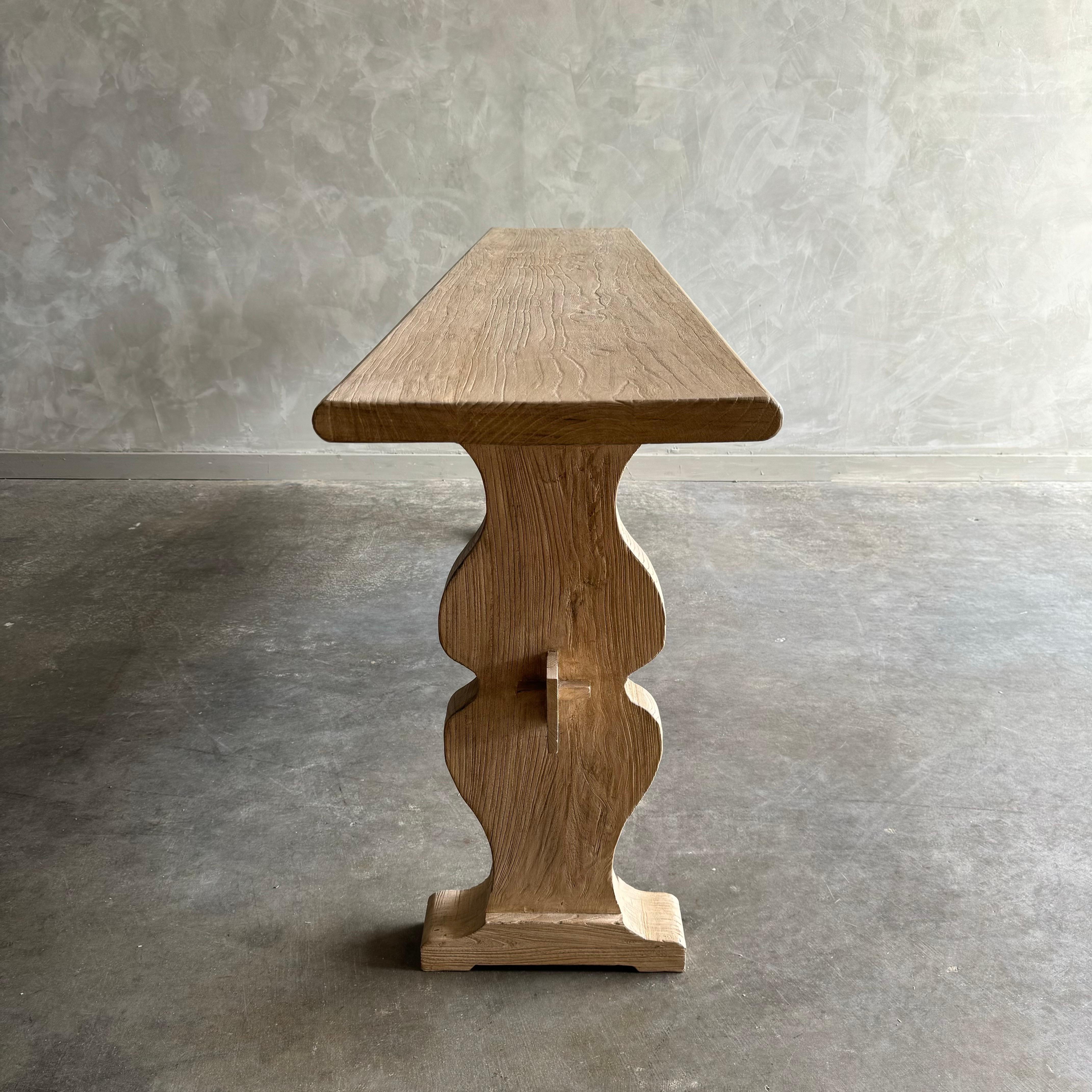 Amber reclaimed elm wood console table In Good Condition For Sale In Old Town Orange, CA