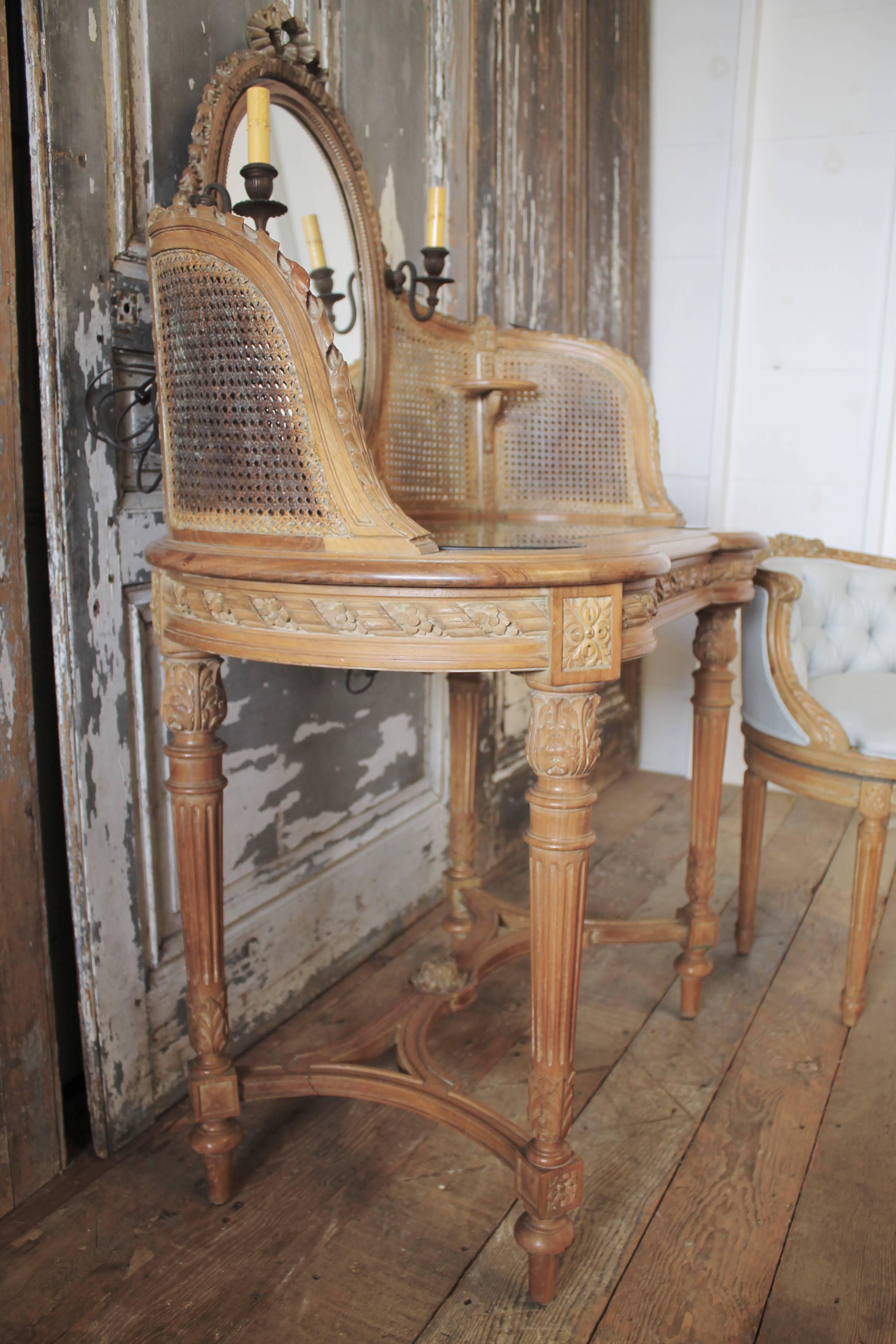 19th Century Antique French Walnut Cane Vanity & Linen Swivel Chair  In Good Condition In Brea, CA