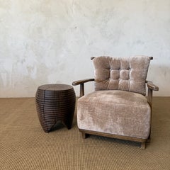 Carved Walnut Fluted Side Table – Sculptural Artisan Design
