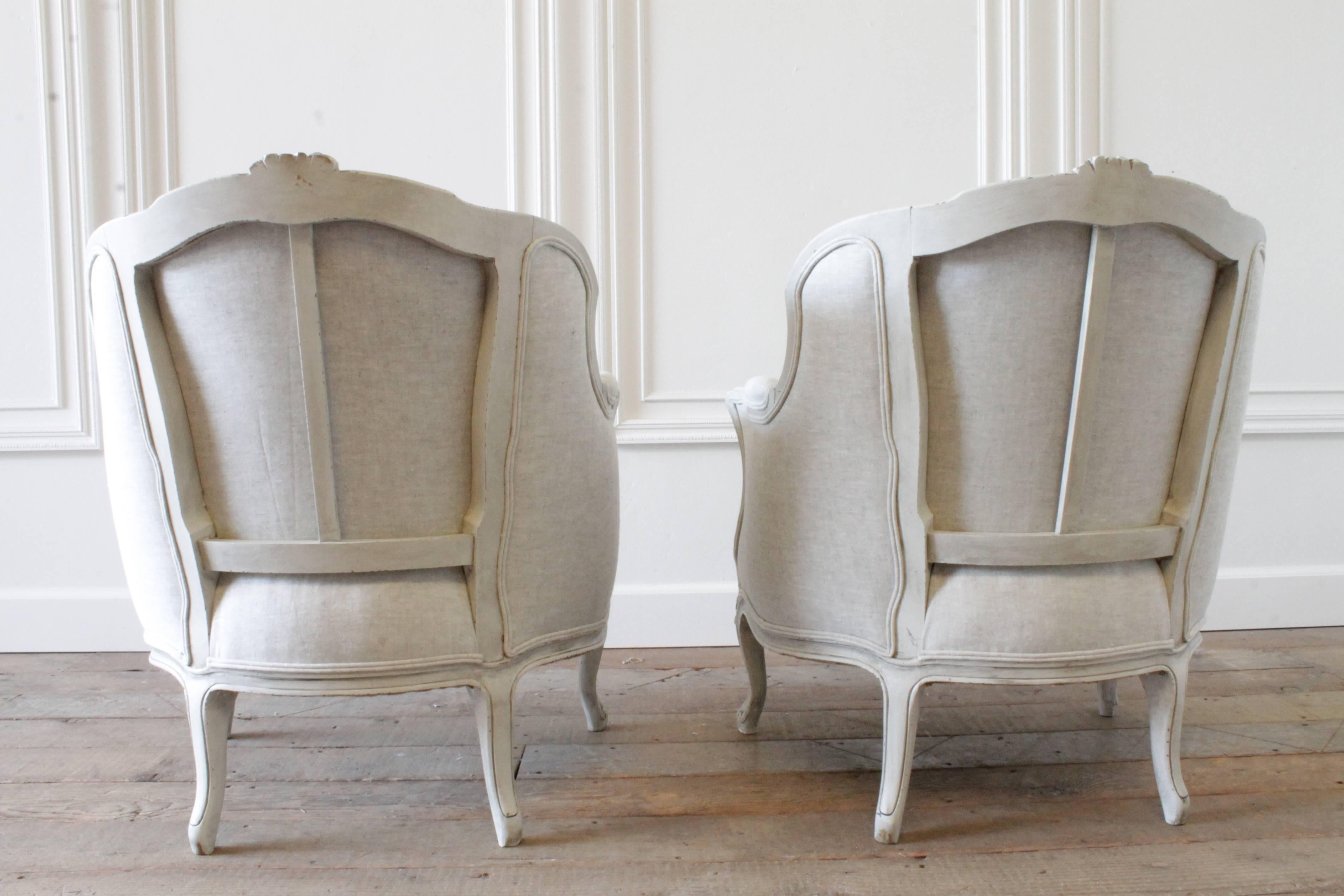 Pair of 19th Century Painted Louis XV Style French Bergere Chairs in Linen In Excellent Condition In Brea, CA