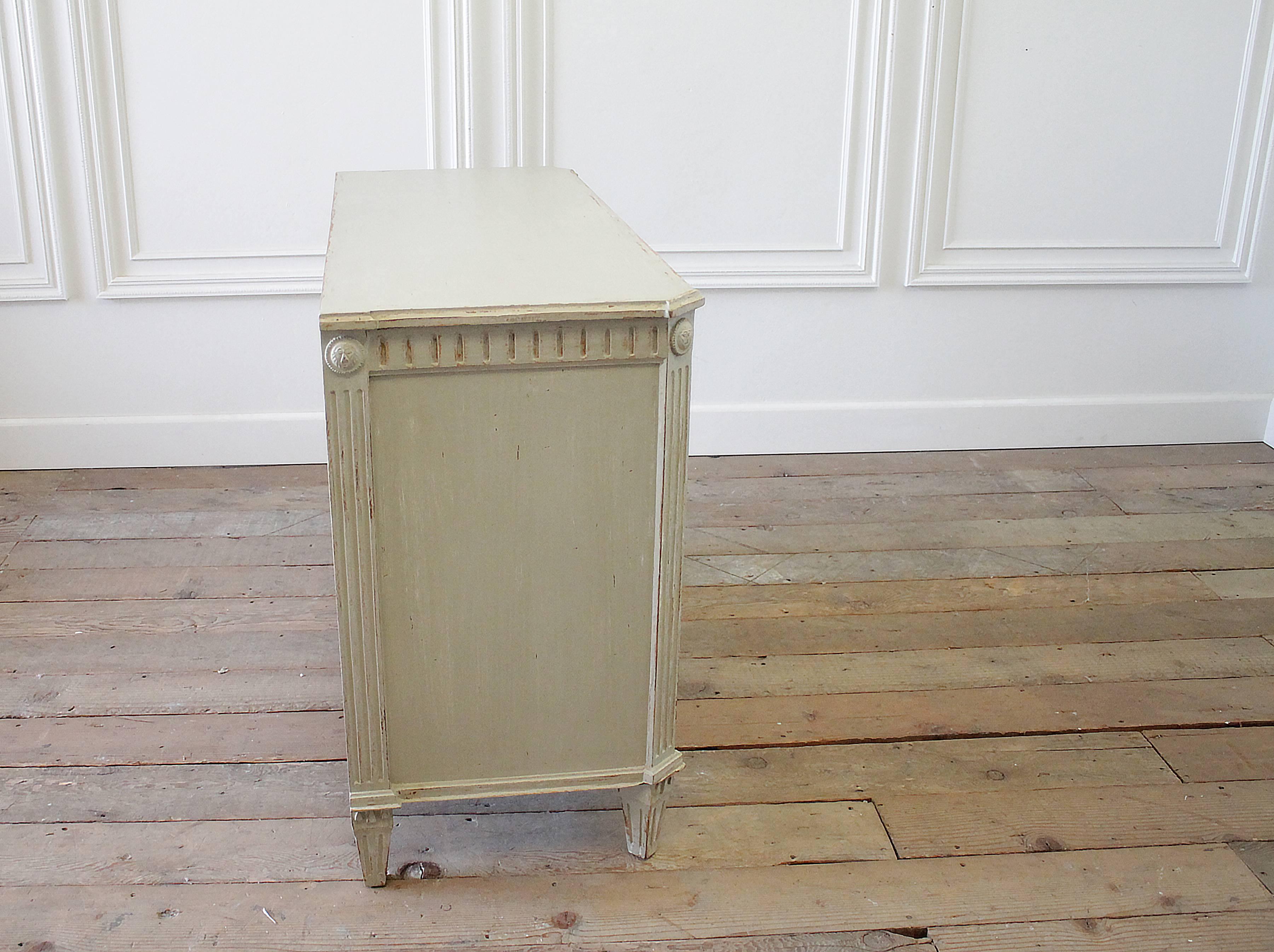 19th Century Swedish Painted Gustavian Style Chest of Drawers 1