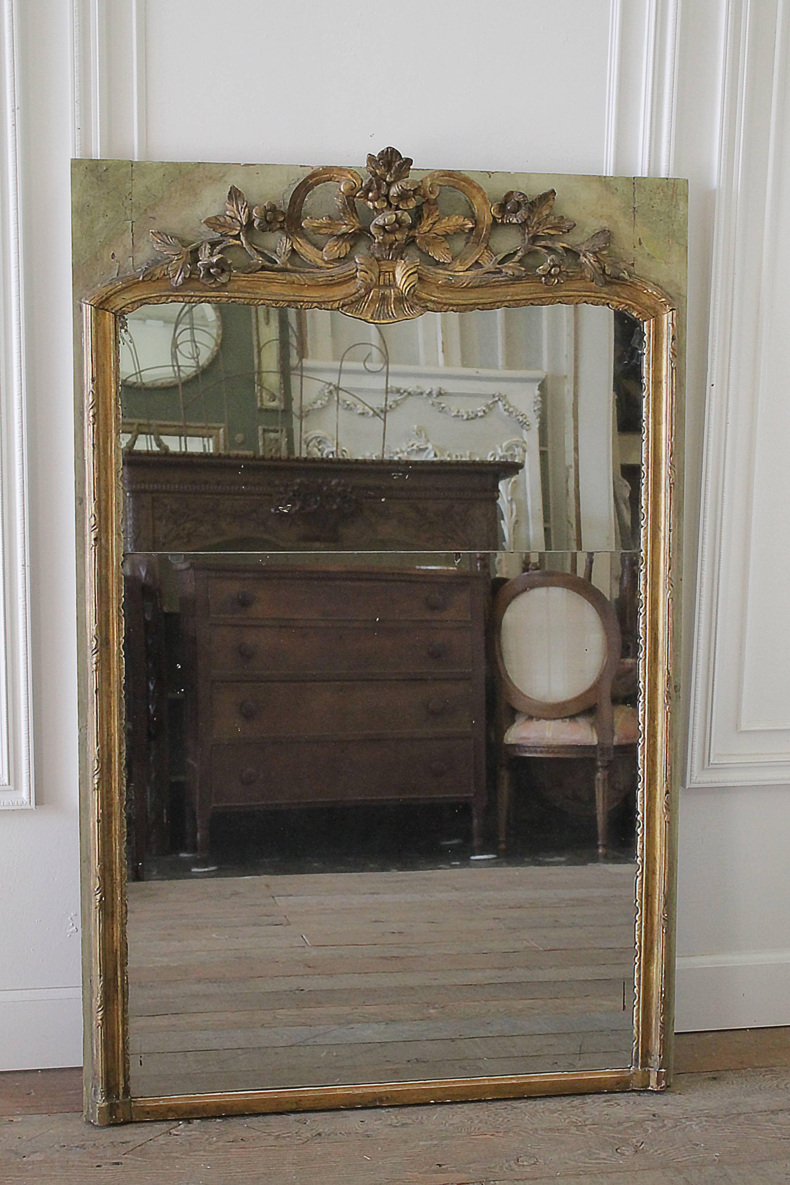 18th Century and Earlier 18th Century Carved Trumeau Mirror with Roses