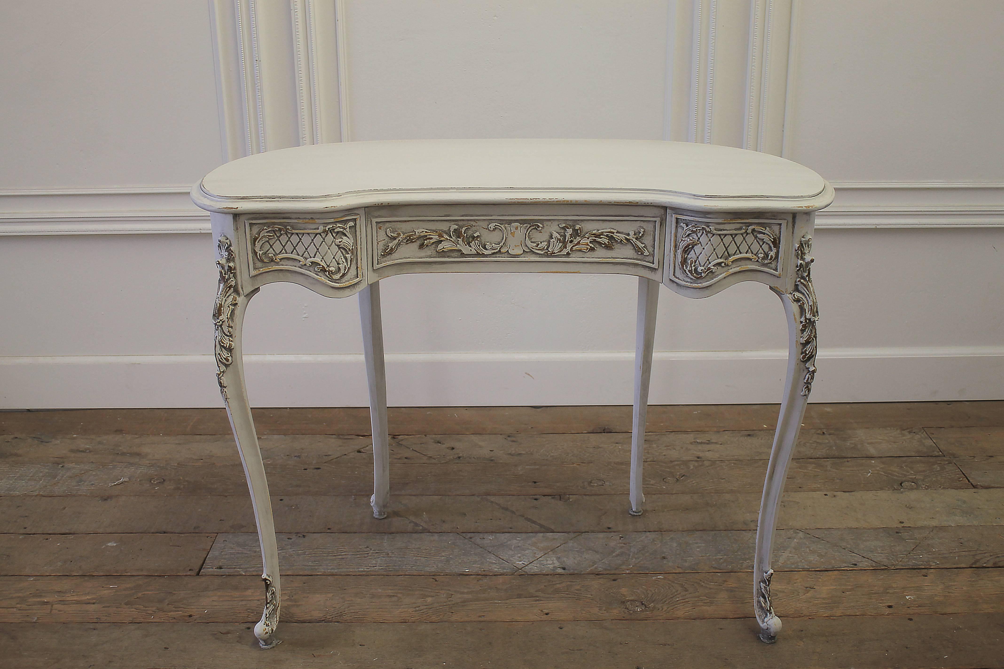 Carved Vintage Painted French Louis XV Style Vanity with Vanity Chair