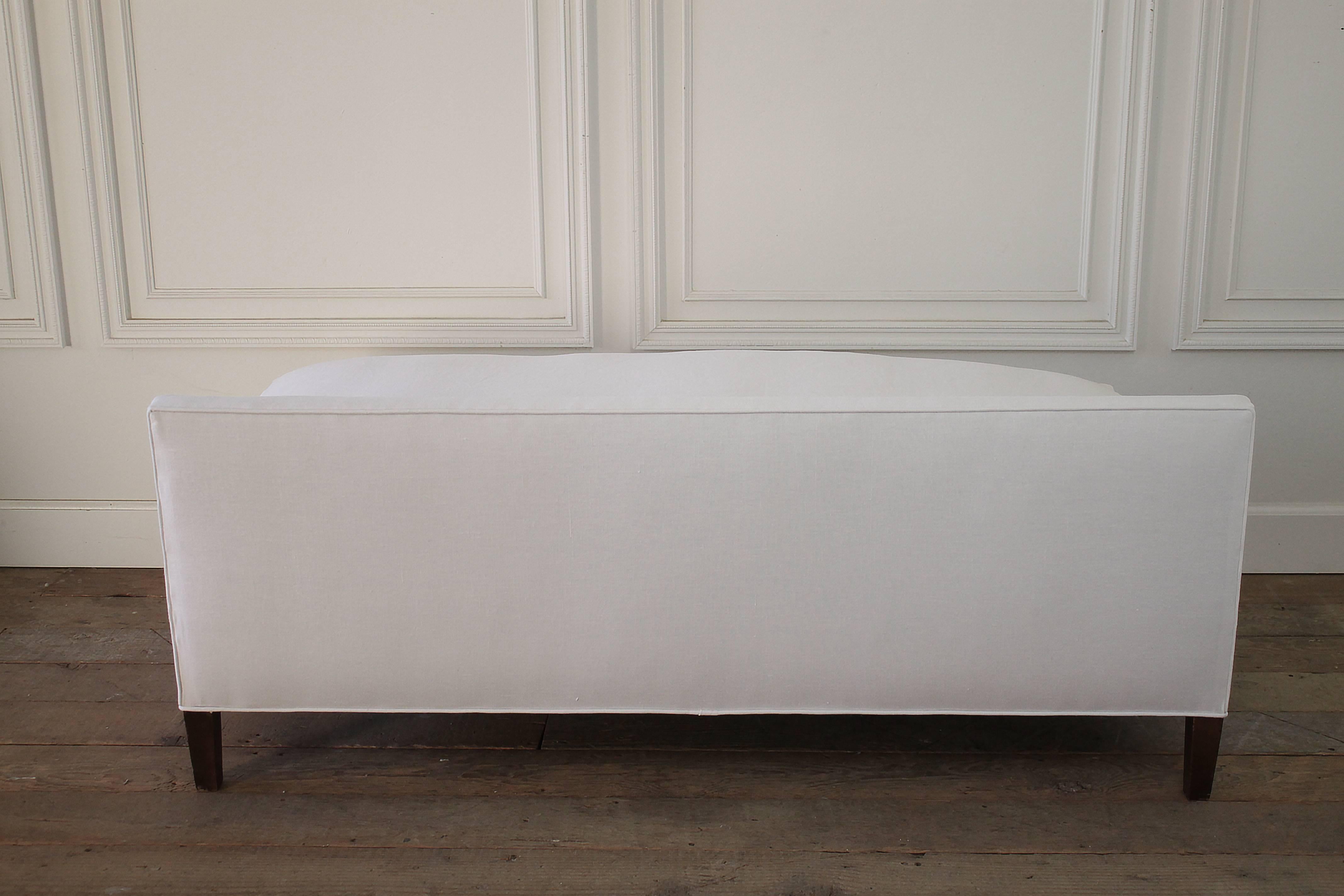 Mid-Century Modern White Linen Upholstered Bench with Down Cushion In Excellent Condition In Brea, CA