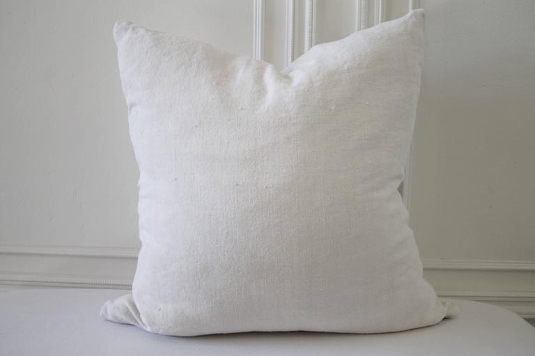 Pair of Soft White Vintage French Linen Fringe Pillows at 1stDibs