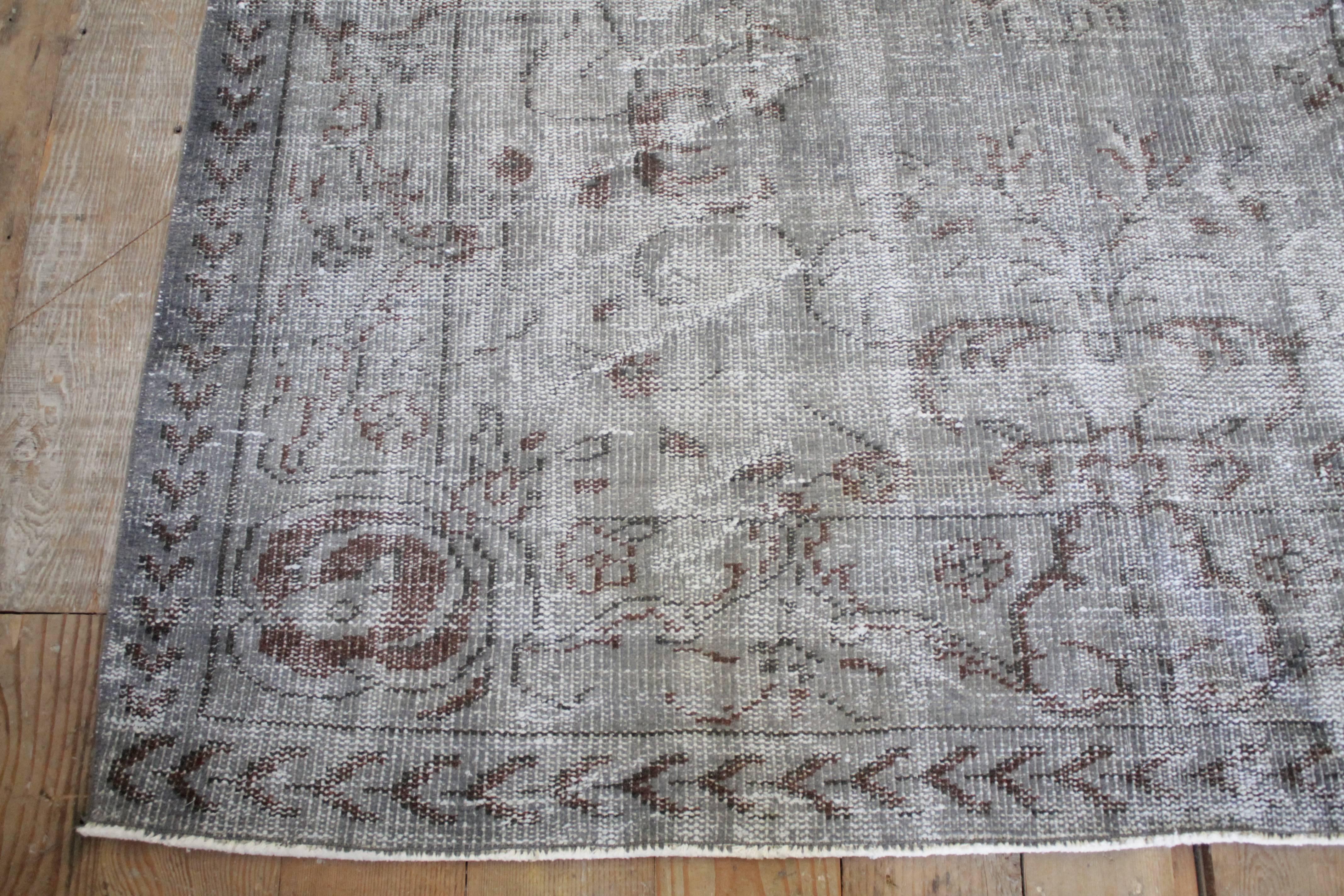 Mid-20th Century Vintage Turkish Hand Knotted Wool Rug For Sale