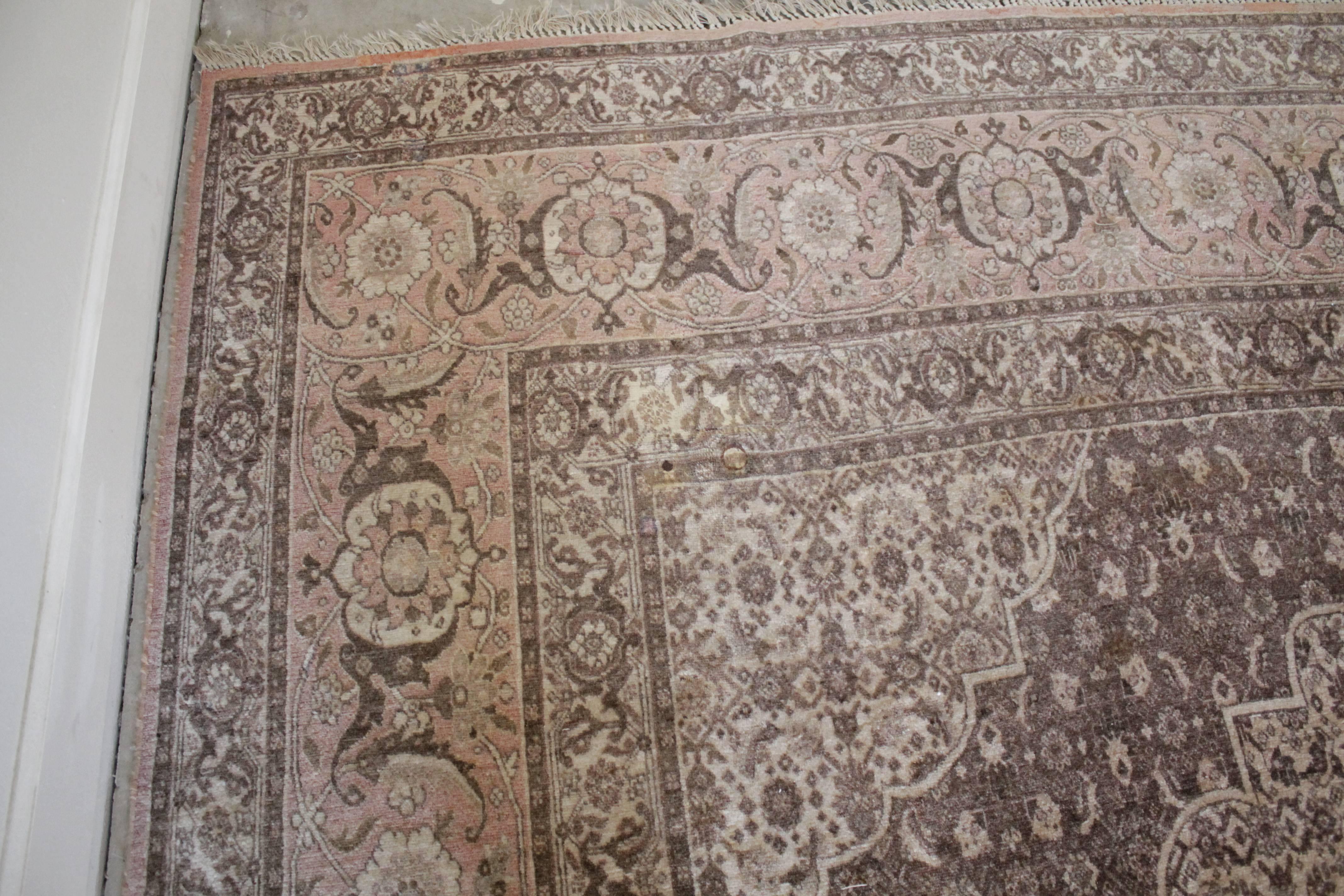 Vintage Persian Style Wool Rug Soft Pinks and Browns In Good Condition For Sale In Brea, CA