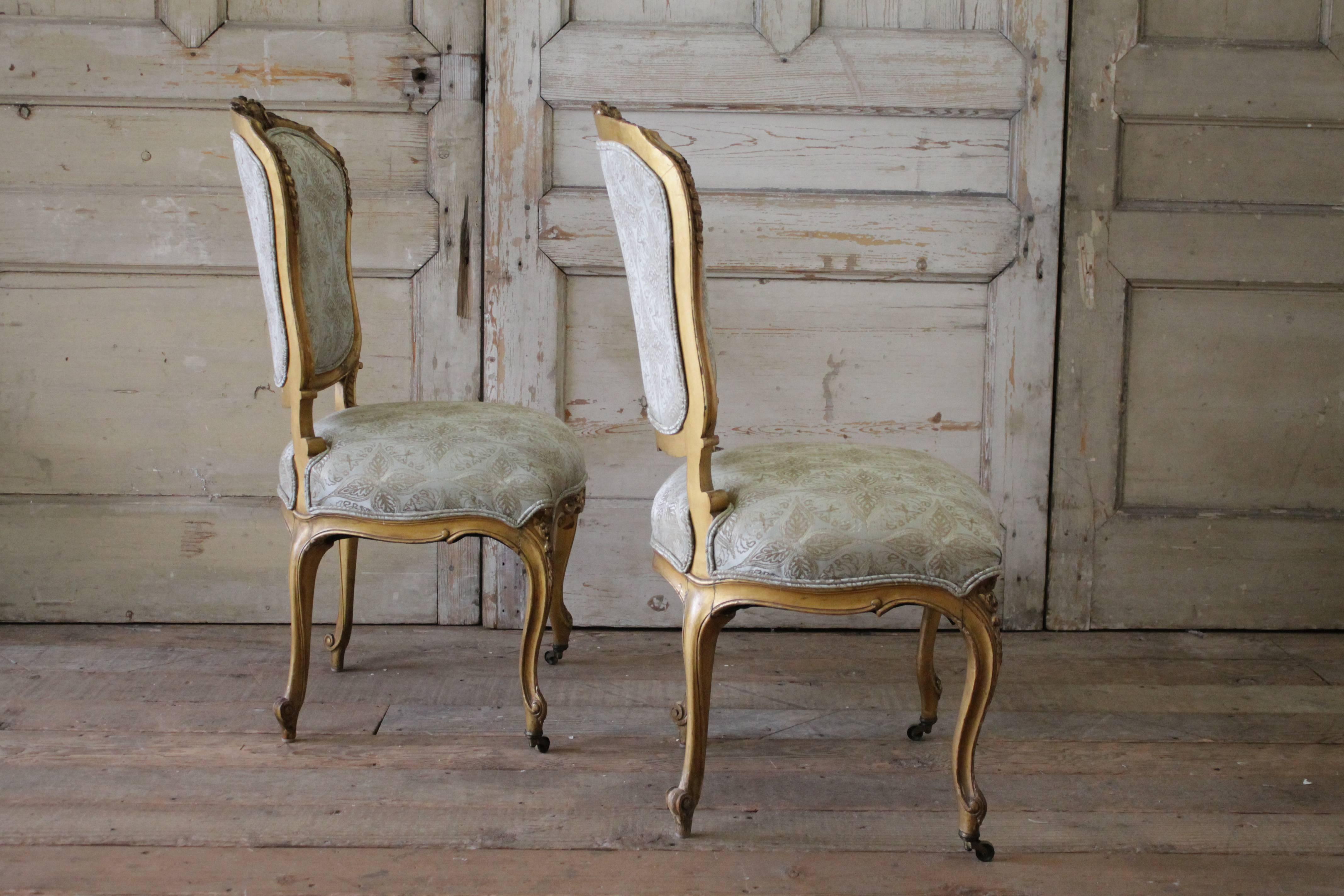 Upholstery Pair of 19th Century Louis XV Carved and Upholstered Giltwood Chairs