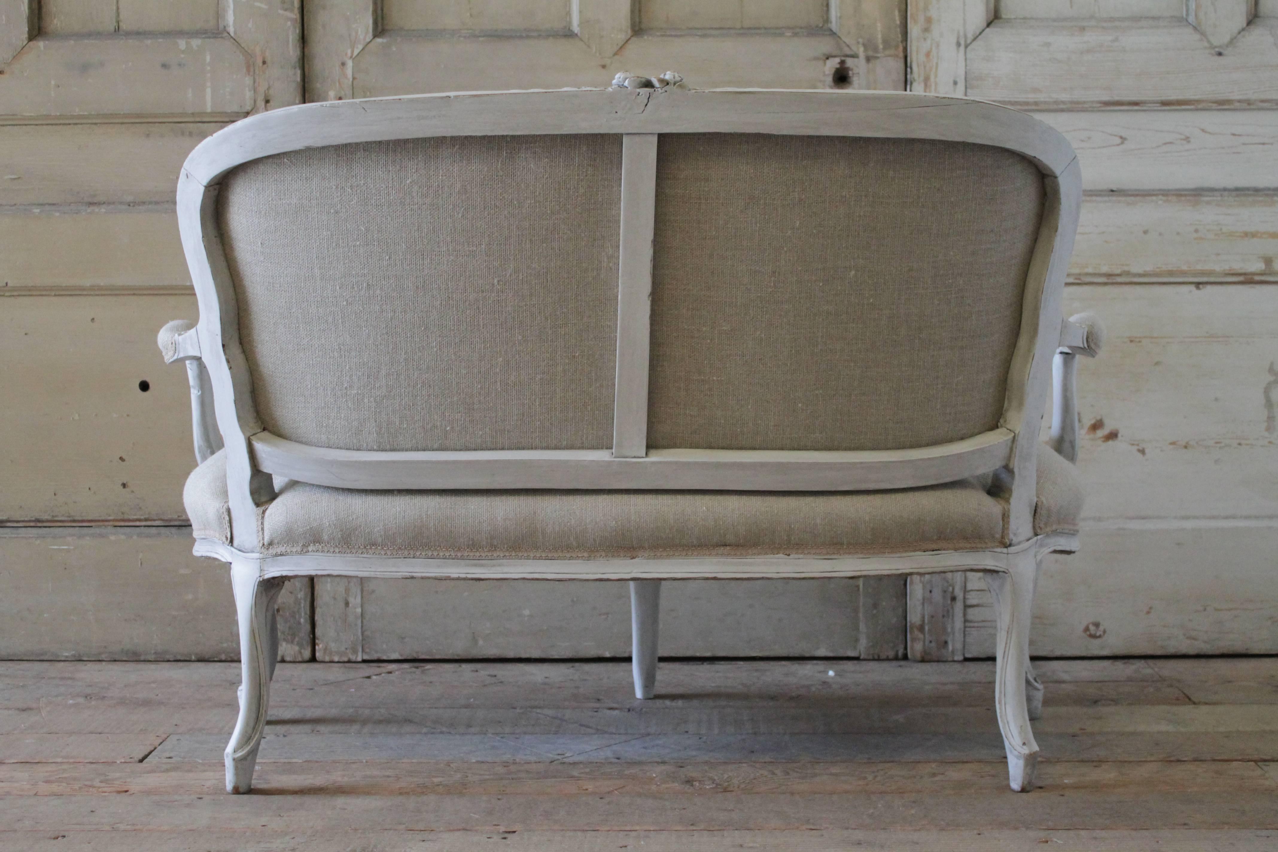 19th Century French Country Hand-Carved Settee in Linen 3