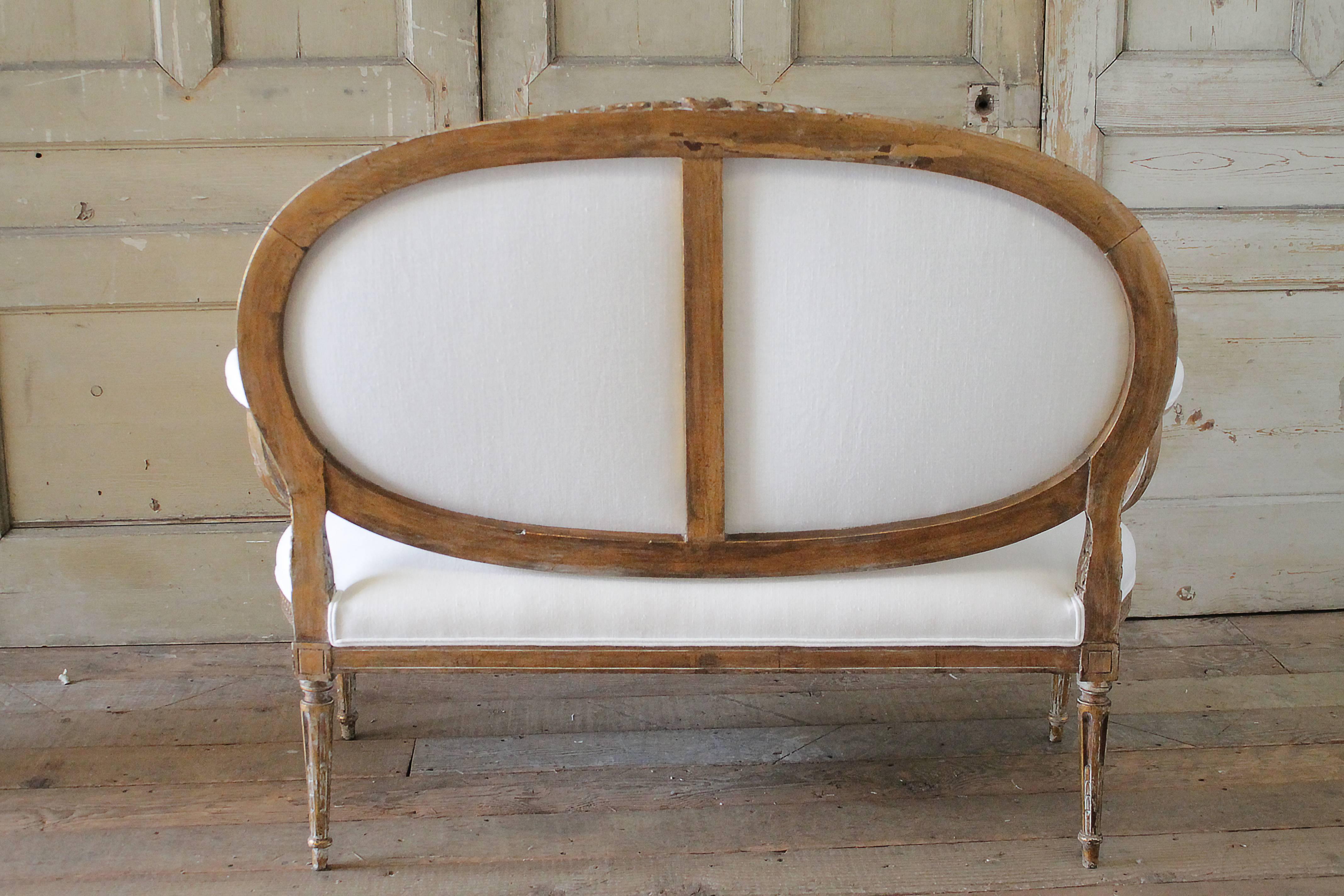 Louis XVI Style Giltwood Settee Upholstered in White Irish Linen 1