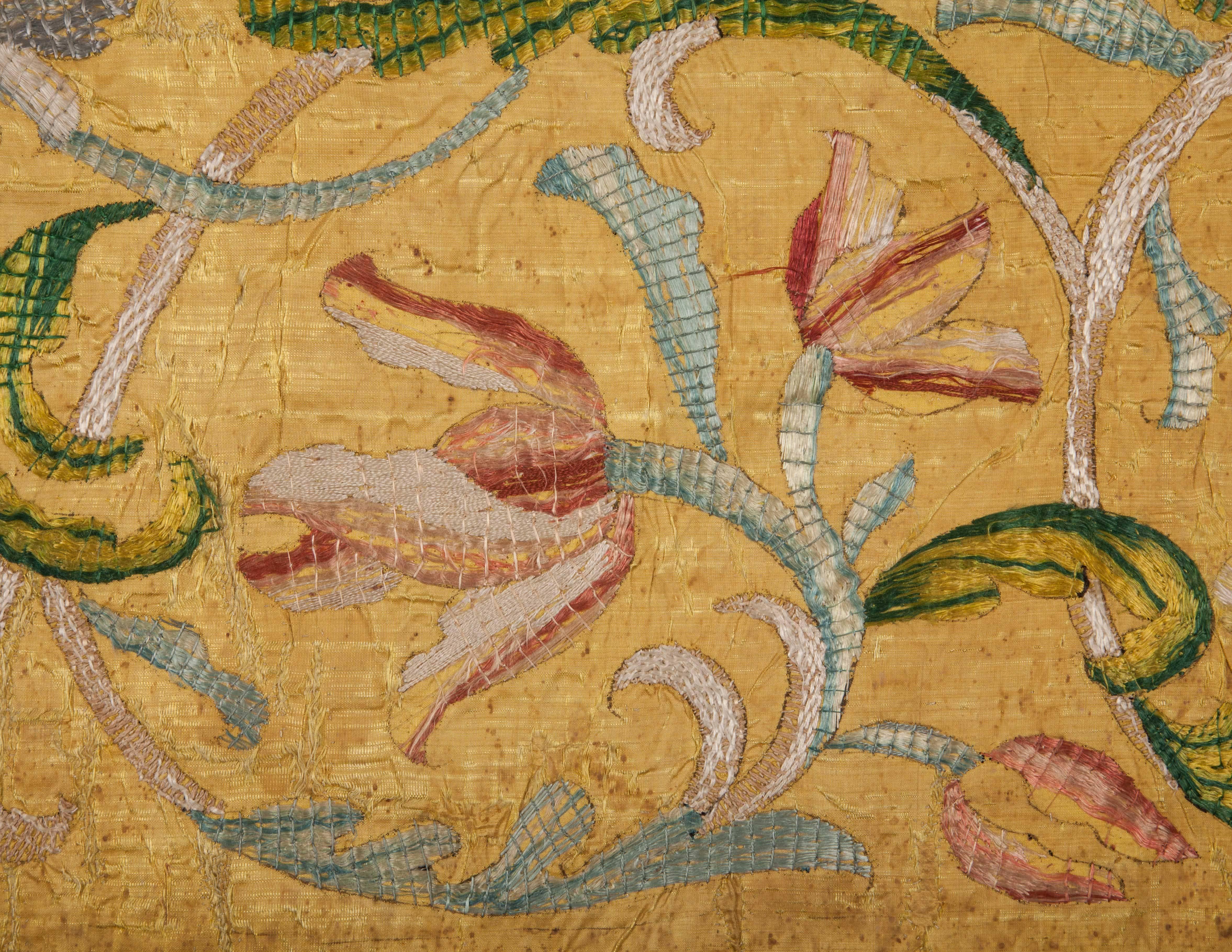 17th-18th Century Italian Silk Embroidery In Good Condition In Istanbul, TR