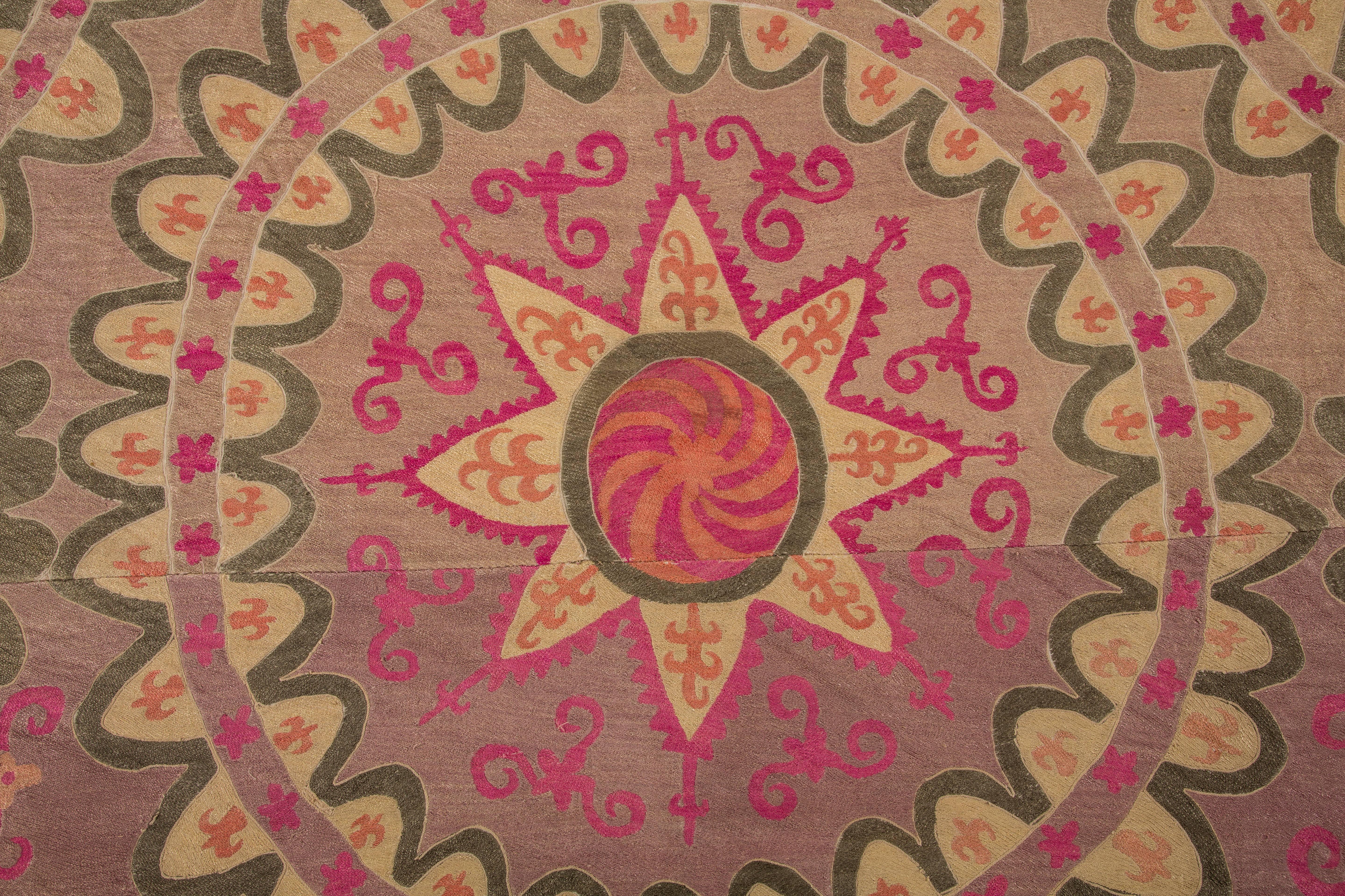 Early 20th Century Uzbek Pishkent All-Over Embroidered Suzani 4