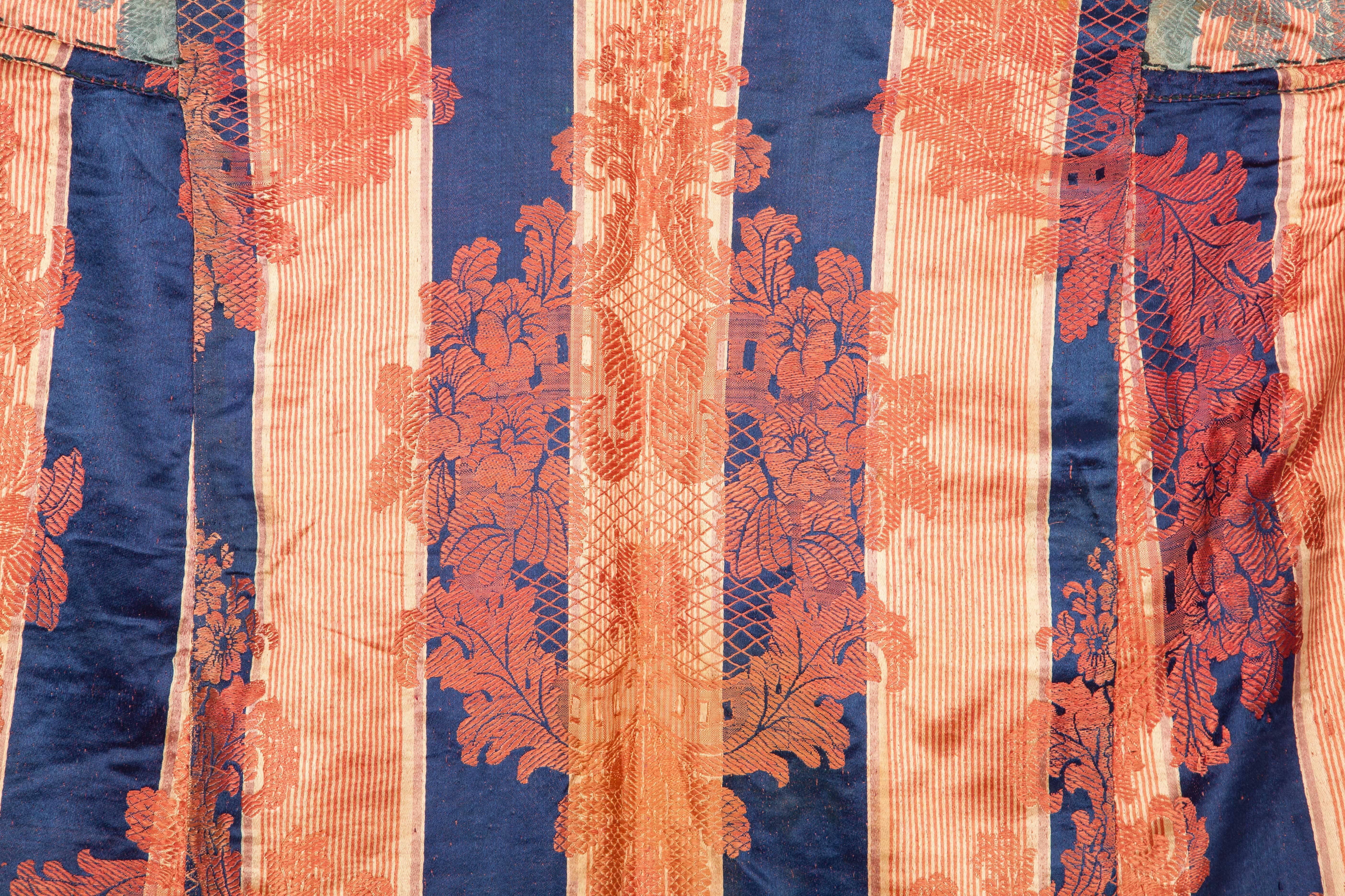 Tribal 19th Century Tajik Silk Capan with a Great Roller Print Cotton Lining For Sale