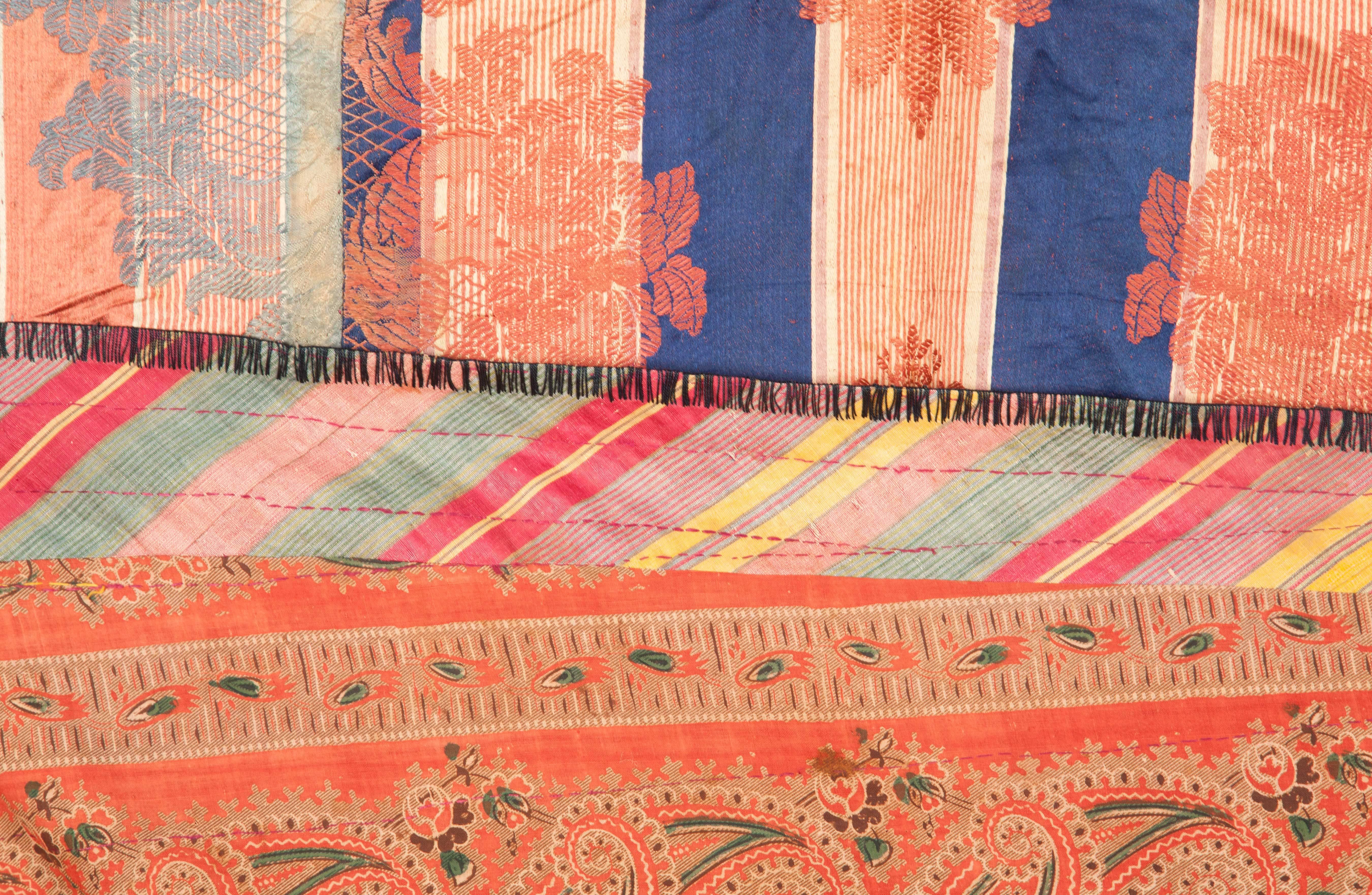 Woven 19th Century Tajik Silk Capan with a Great Roller Print Cotton Lining For Sale