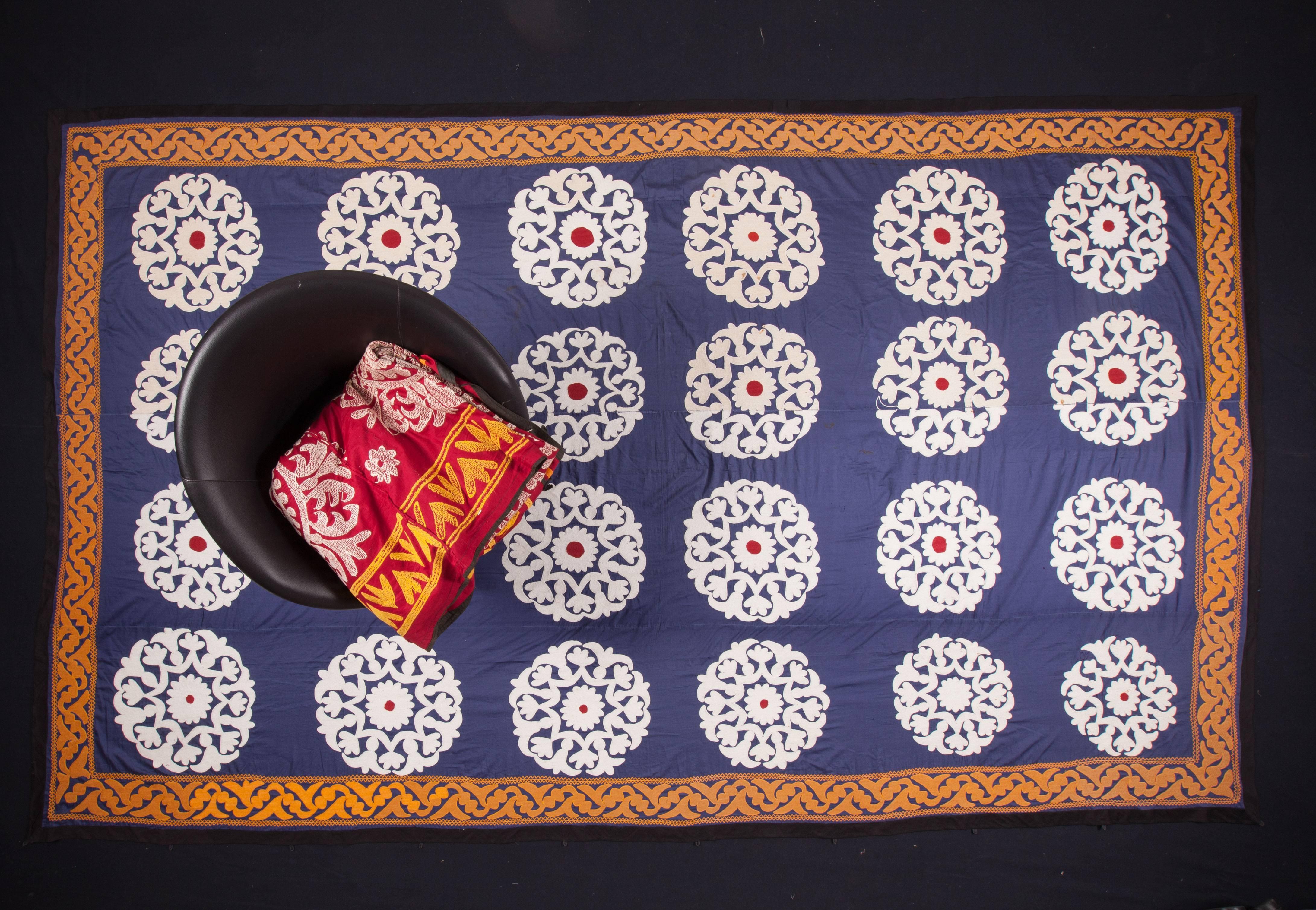 Embroidered Mid 20th Century Uzbek Samarkand All Cotton Suzani For Sale