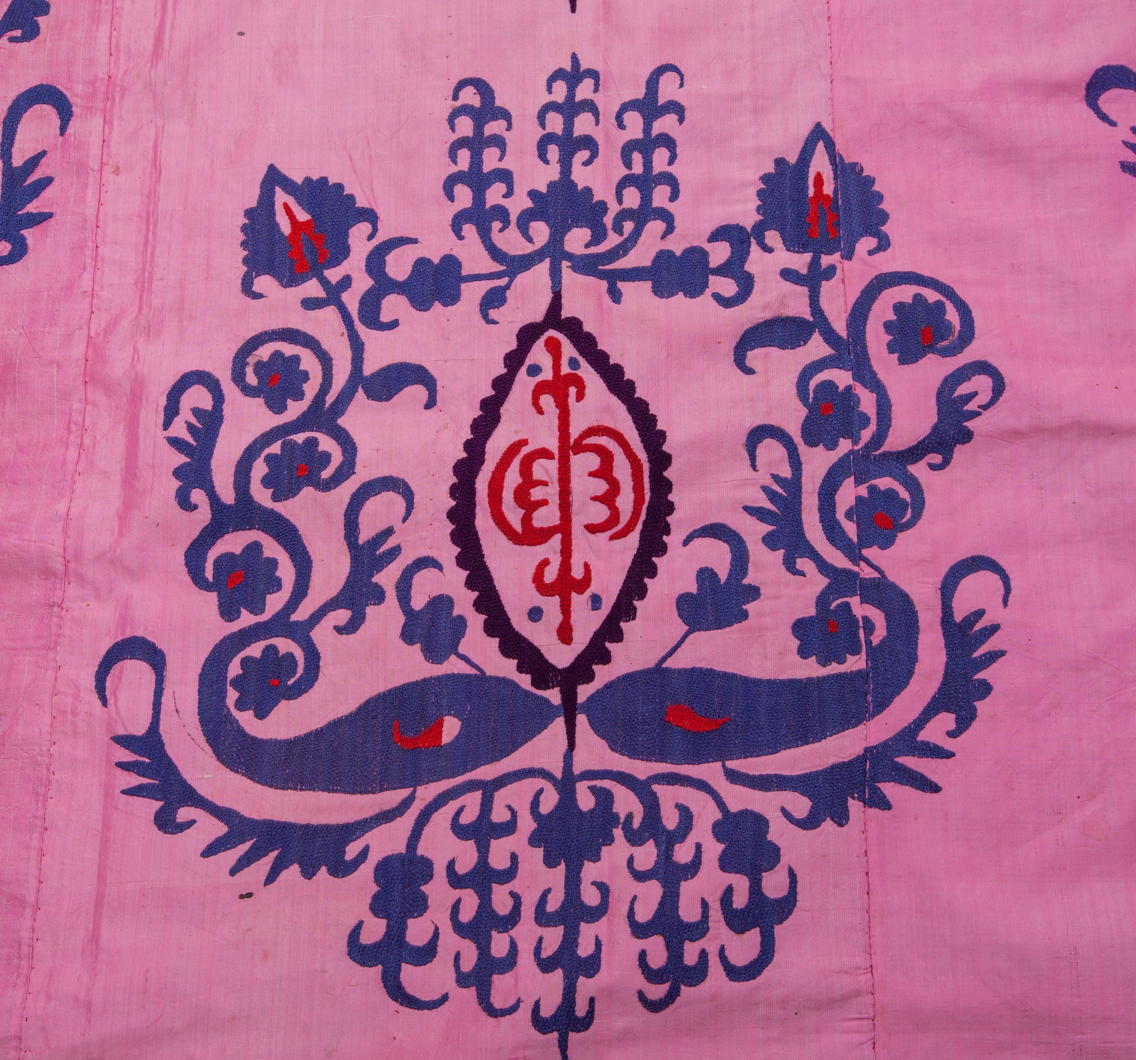 Uzbek Early 20th Century Samarkand Silk Suzani For Sale