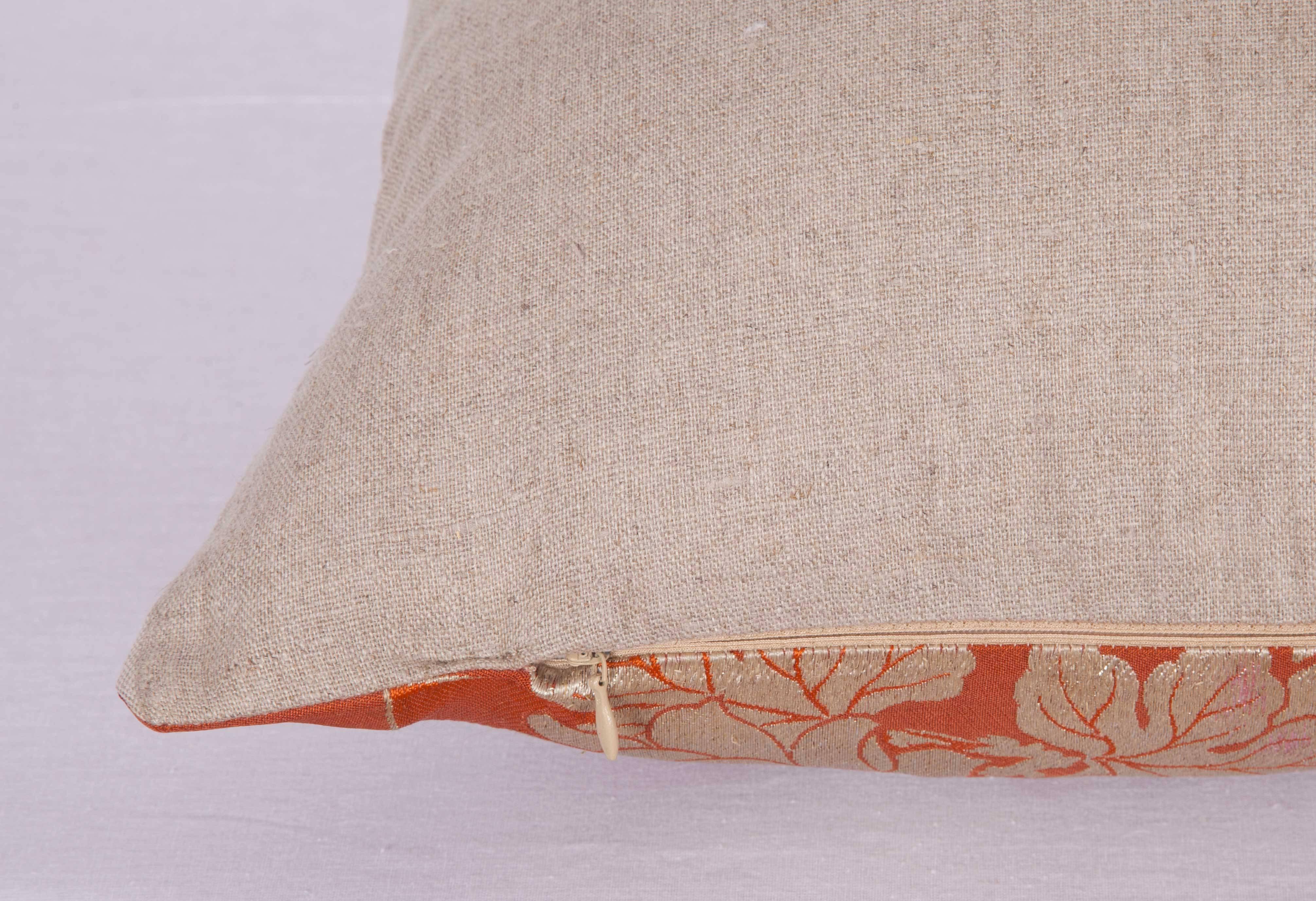 Pillow Made Out of a Japanese, Mid-20th Century Obi In Good Condition In Istanbul, TR