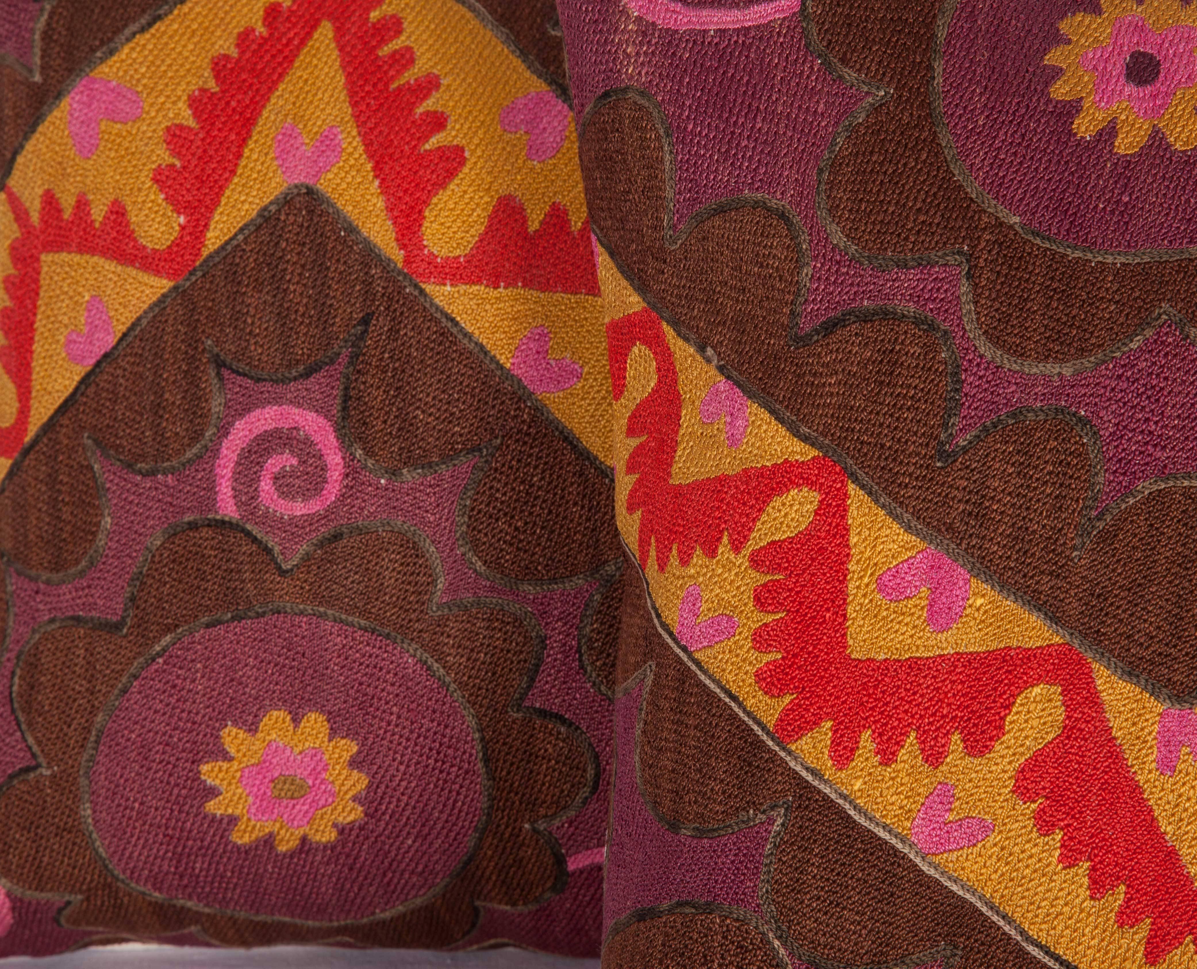 Linen Early 20th Century Uzbek Pishkent Suzani Pillow Cases