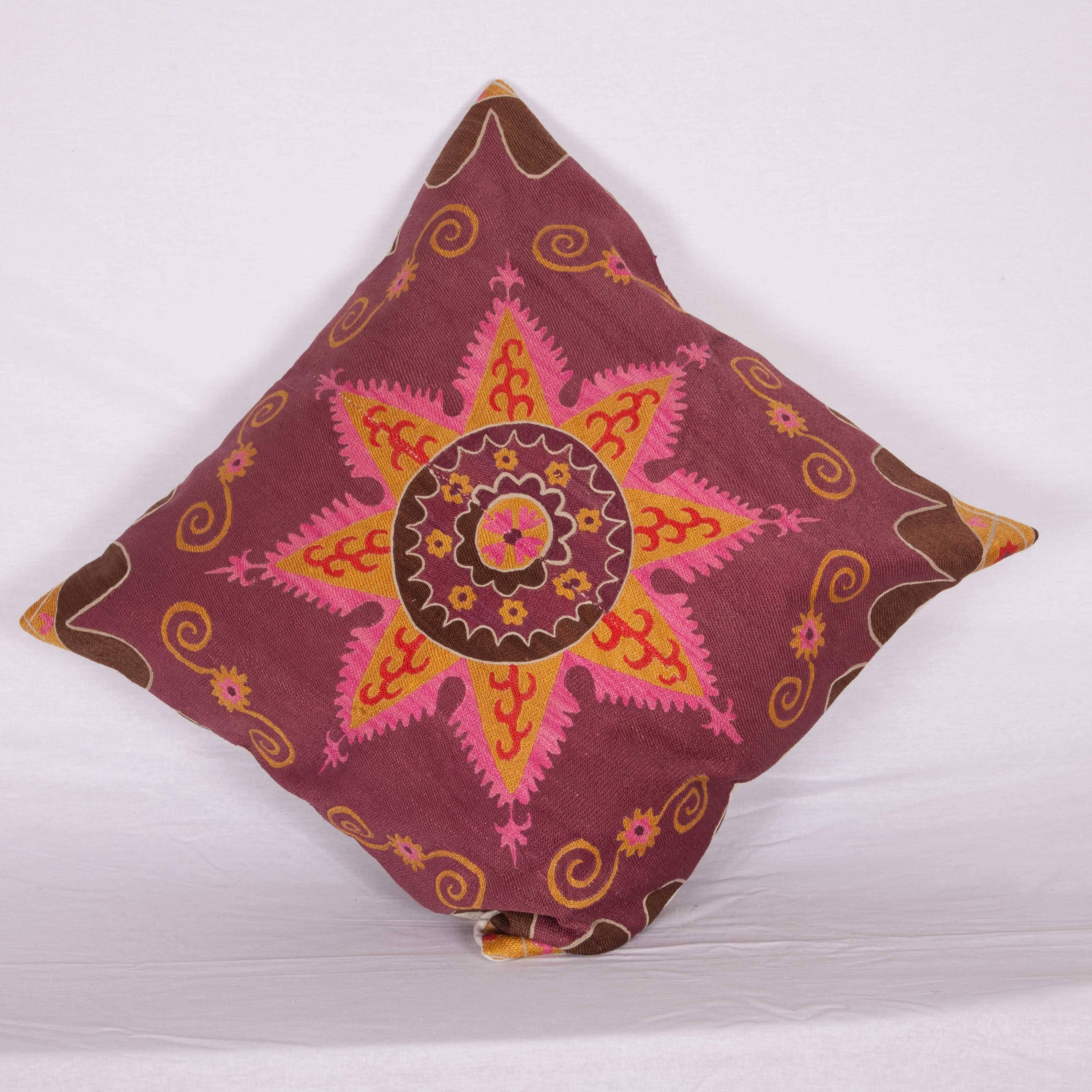 Linen Early 20th Century Uzbek Pishkent Suzani Pillow Case