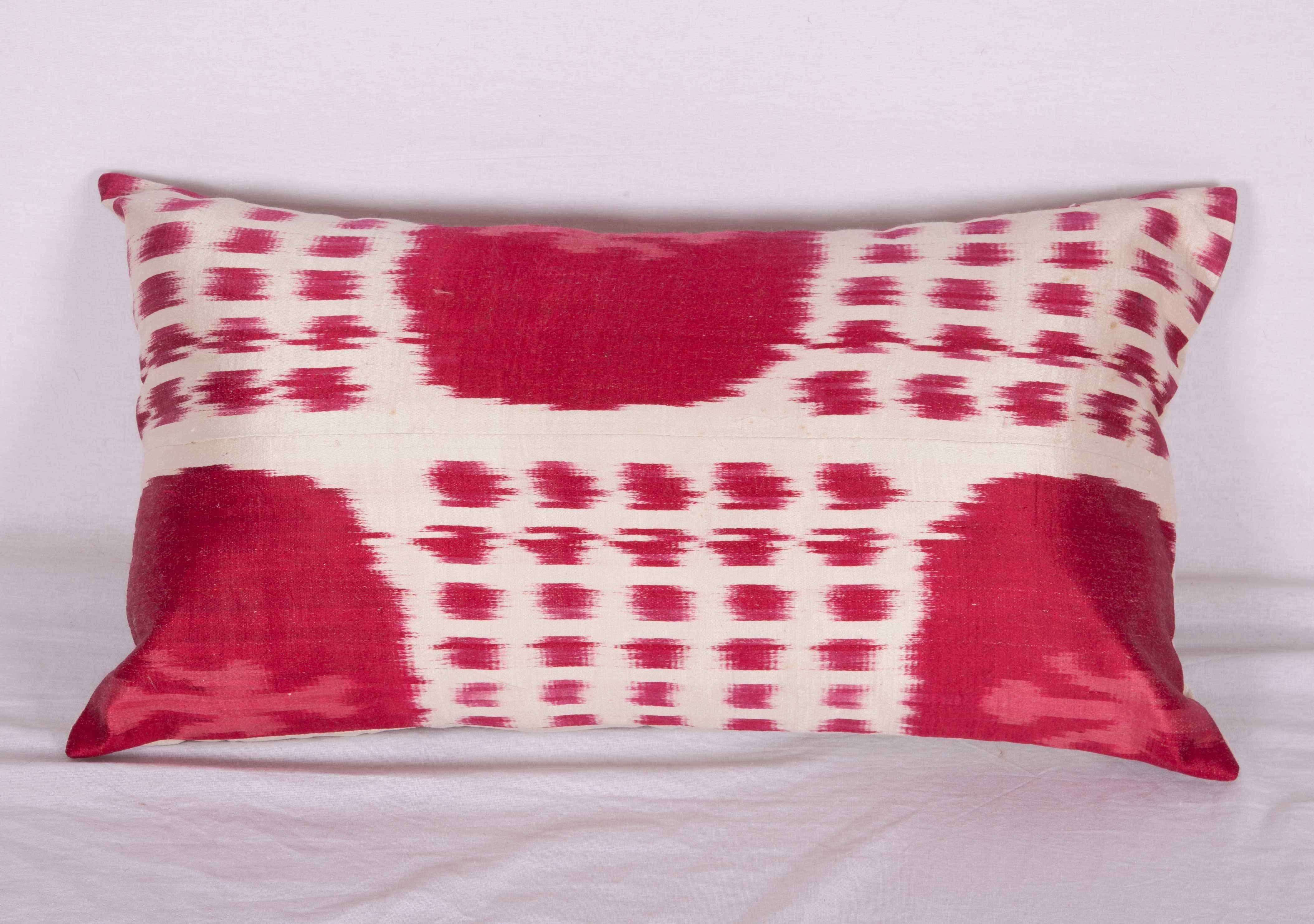 Ikat Pillow Cases Fashioned from a Late 19th Century Fragment of a Tajik Ikat In Good Condition In Istanbul, TR