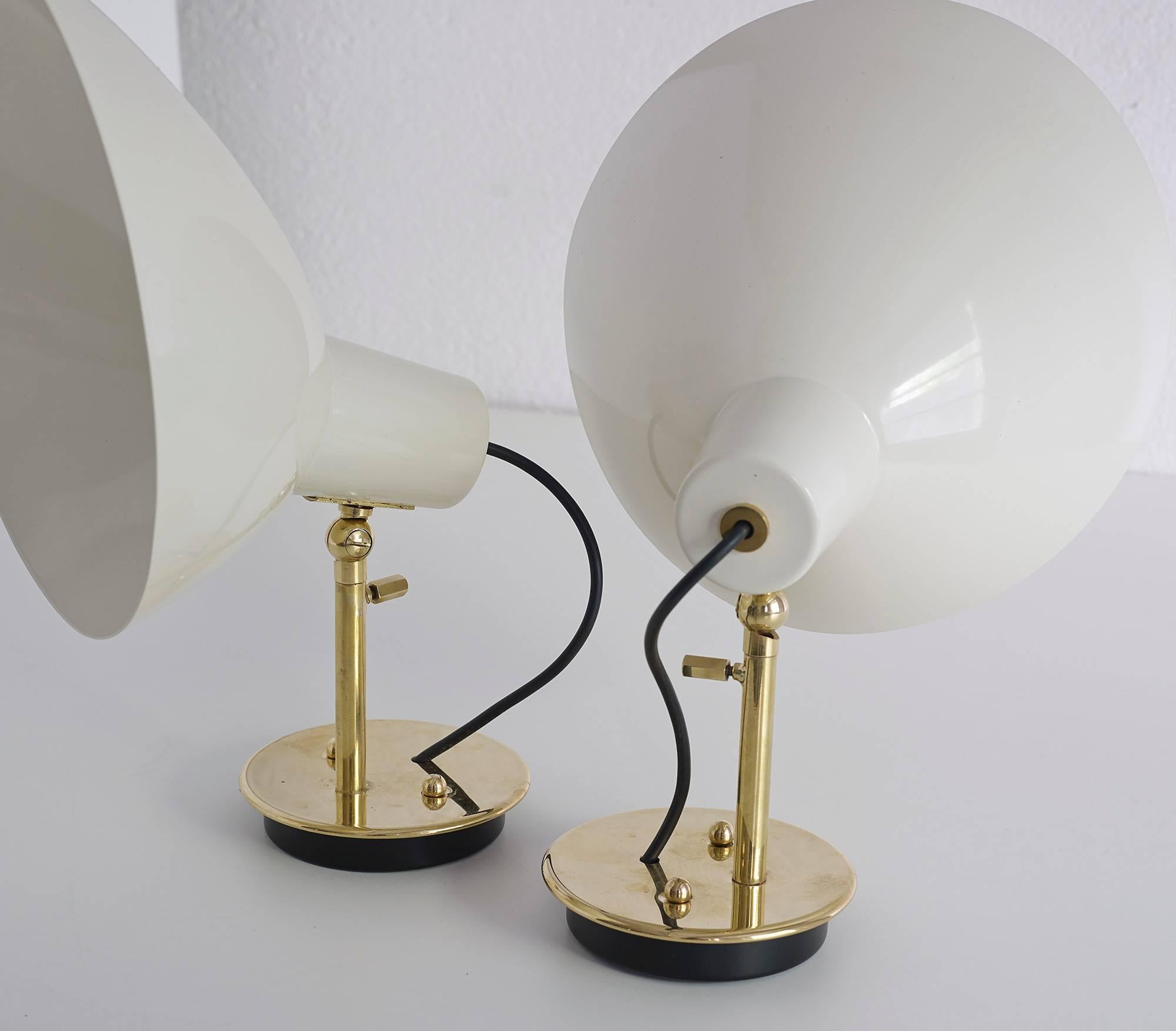 Painted Pair of Model 2 Sconces by Vittoriano Vigano, Arteluce, 1950