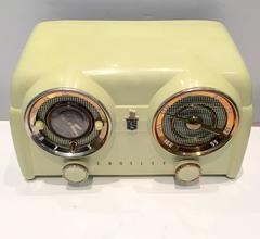 1950s Art Deco Crosely Bakelite Tube "Dashboard" Clock/Radio