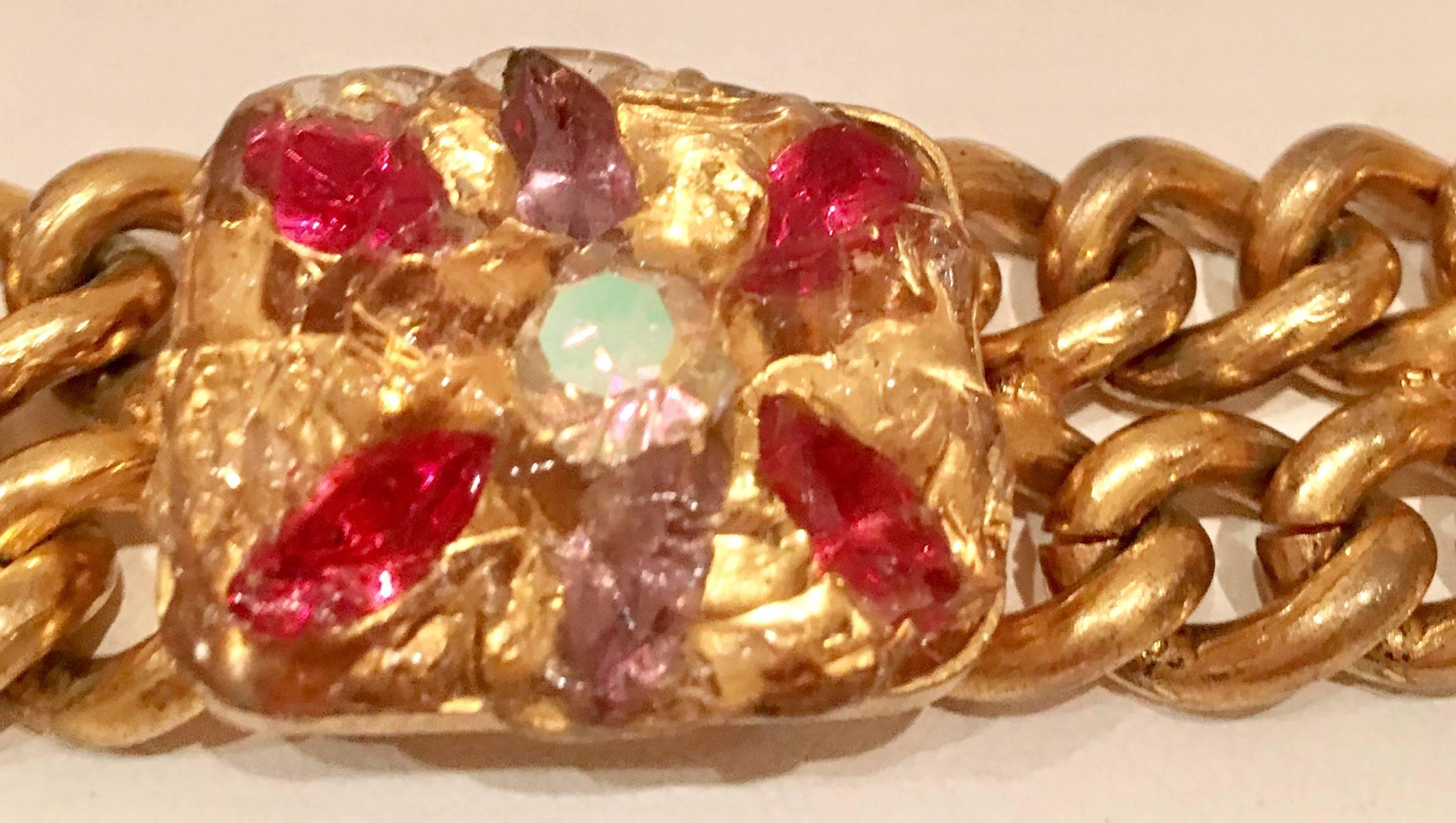 Vintage Double Gold Link Encased Glass Heart Bracelet For Sale 1