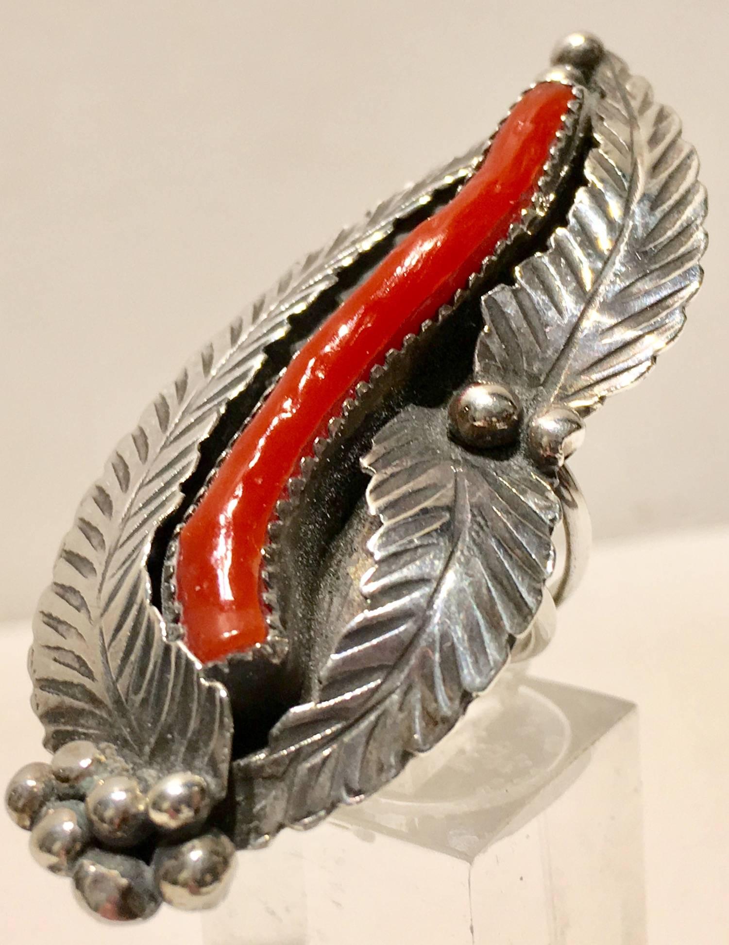 20th Century Navajo Sterling and Coral Feather Shadow Box Pea Pod Long FInger Ring