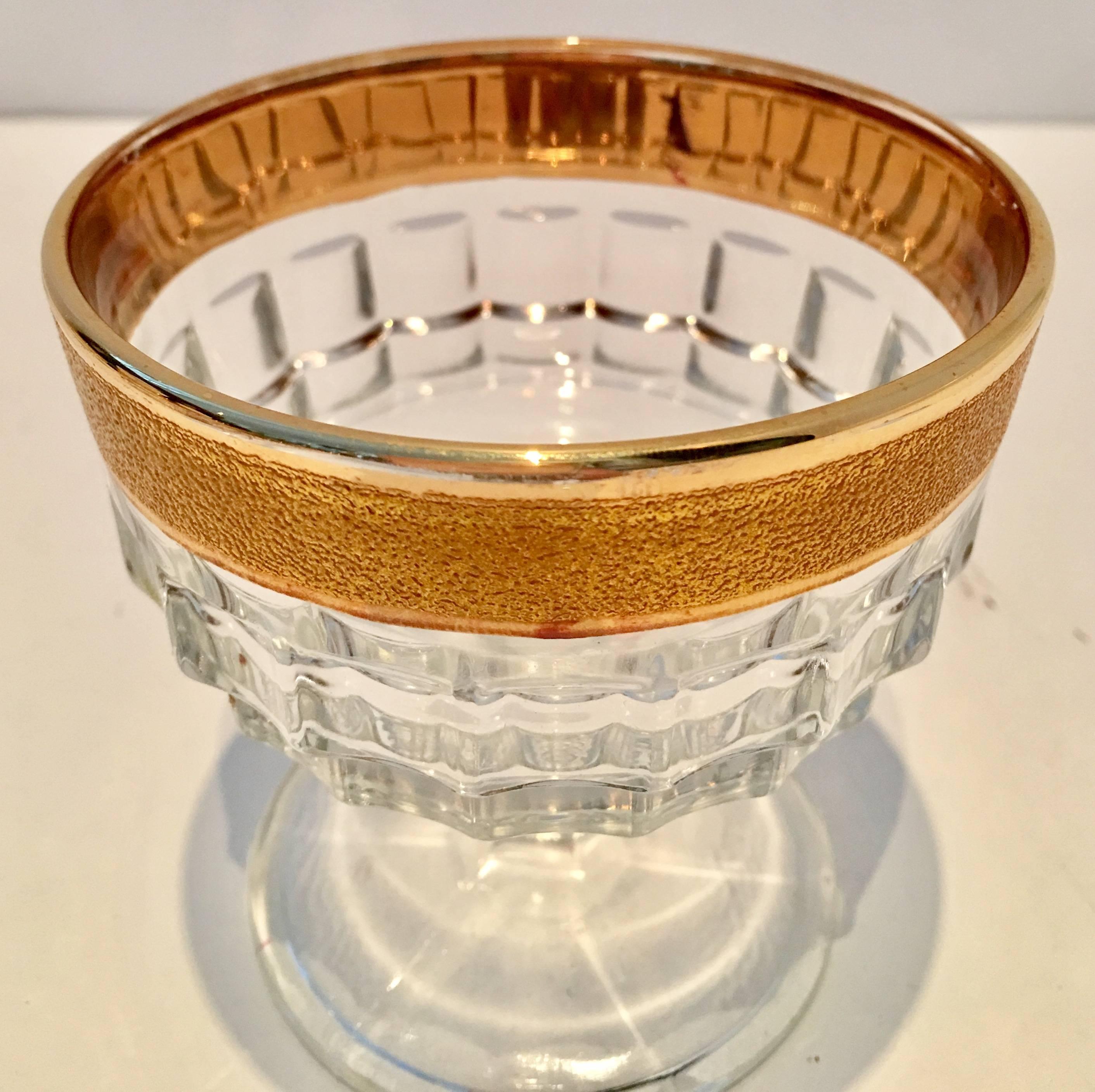 Vintage Italian Cut Crystal Coupe and 22 Karat Gold Rim Glass, Set of Six In Excellent Condition In West Palm Beach, FL