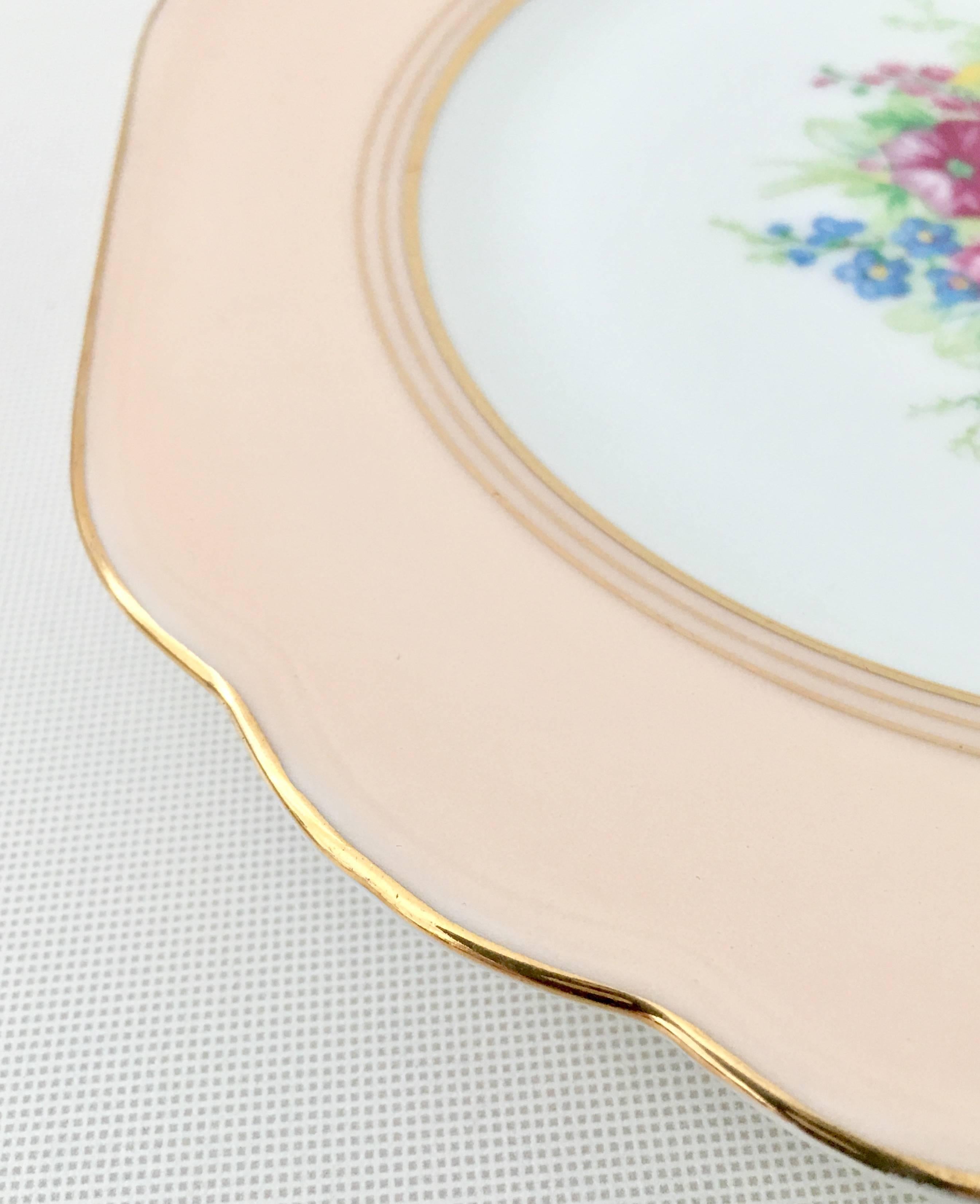 20th Century Mid-Century French Limoge Porcelain & 22-Karat Gold Dessert Plates, Set of Seven