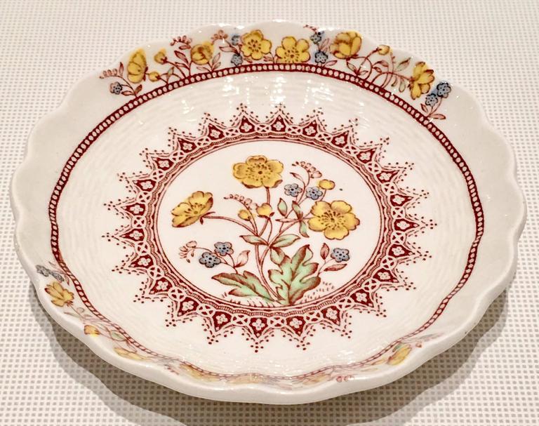 Vintage Spode England Earthenware Set of 11 Pieces "Buttercup" For Sale