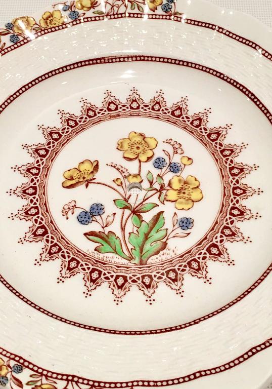 Vintage Spode England Earthenware Set of 11 Pieces "Buttercup" For Sale