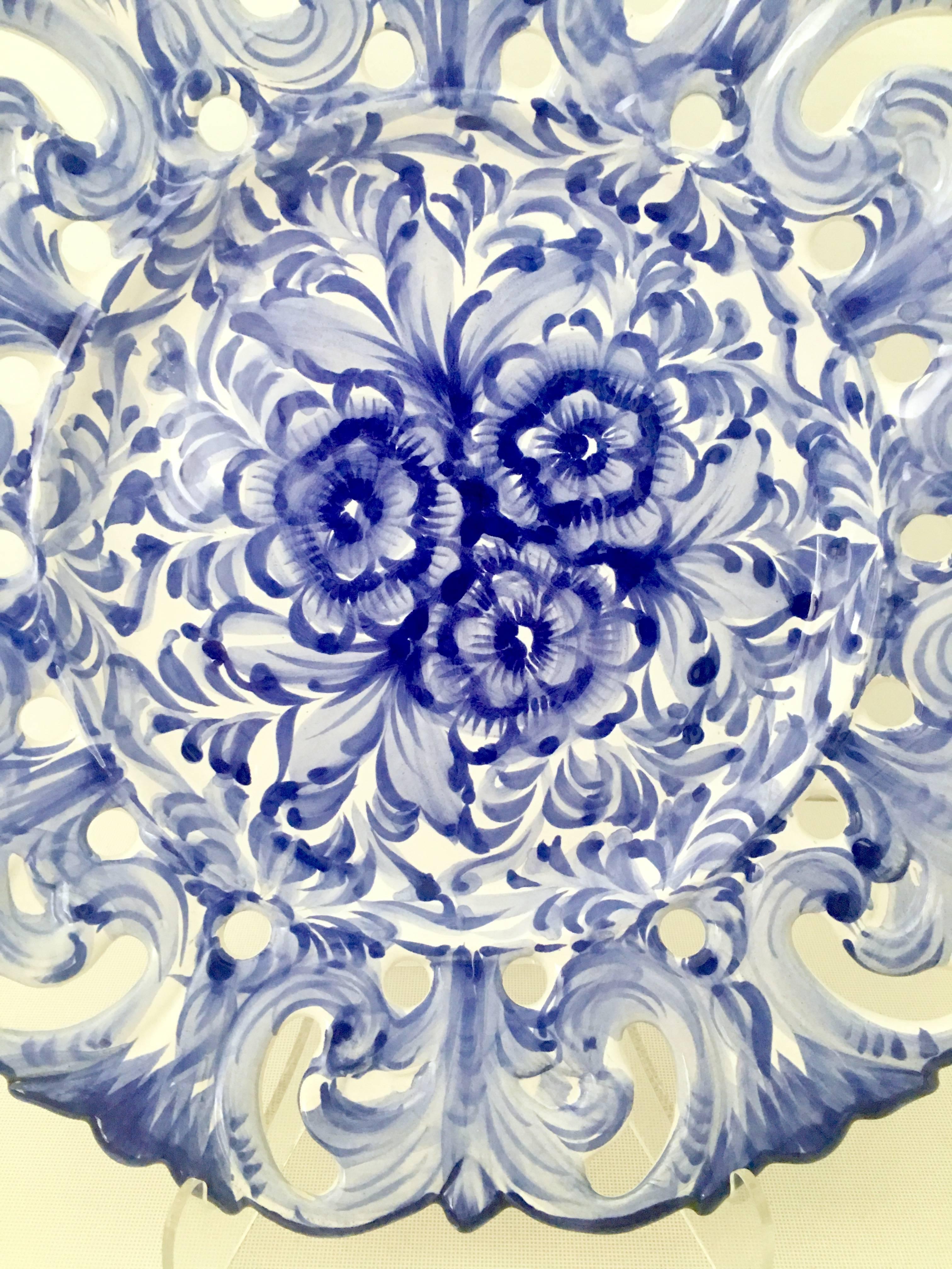vestal alcobaca portugal pottery