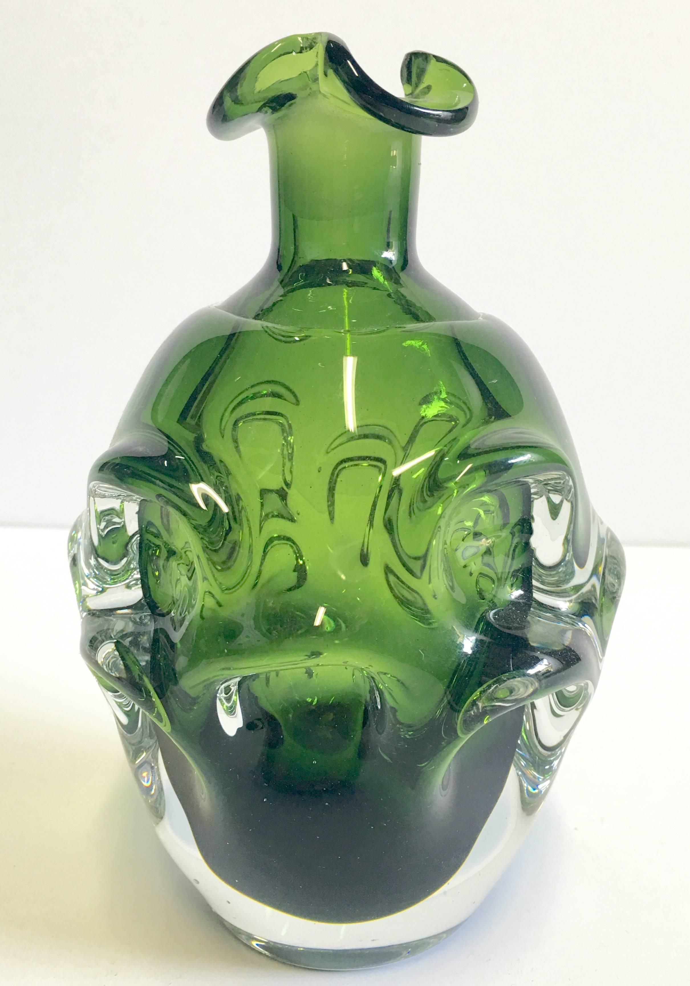 Pair Of Mid-Century Modern Swedish Emerald Green Blown Glass Decanters In Good Condition For Sale In West Palm Beach, FL