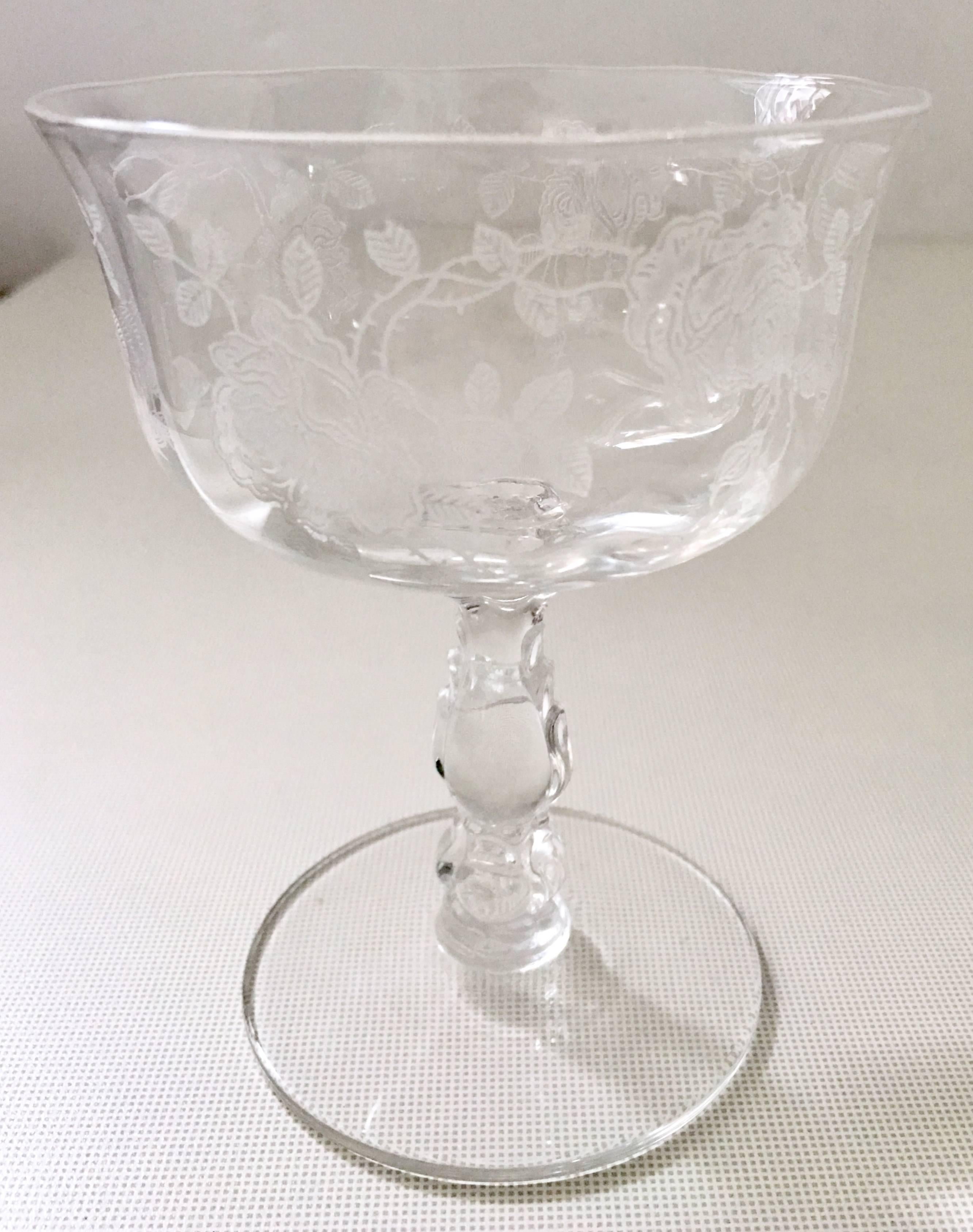 Vintage American Etched Crystal Coupe Stem Glasses Set of Eight In Good Condition In West Palm Beach, FL