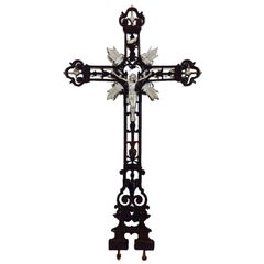 Antique 20th Century French Art Deco Style Architectural Cast Iron Grave Marke Crucifix
