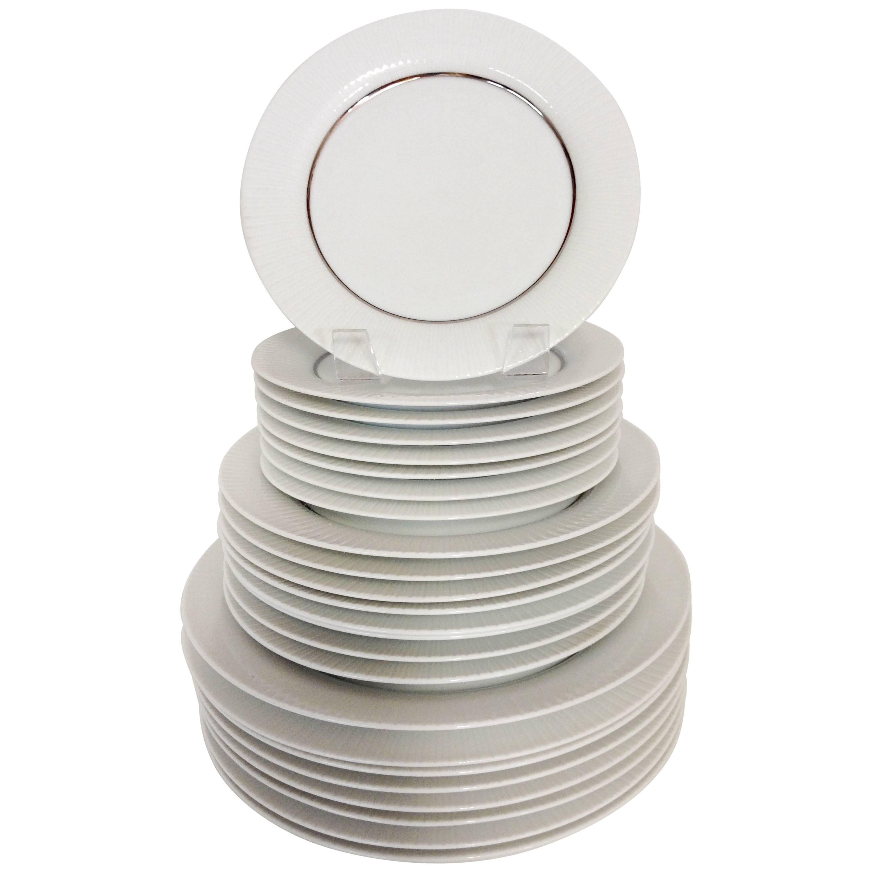 1960'S Porcelain Dinnerware "Modulation", Tappio Wikalla for Rosenthal S/24