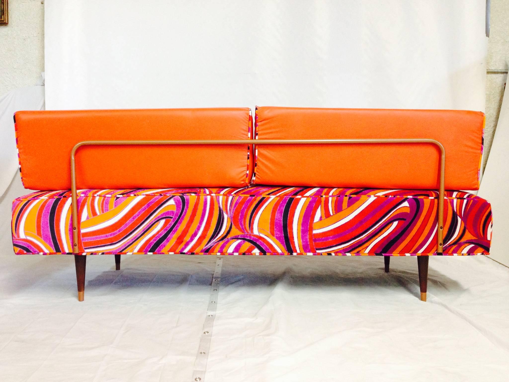Mid-Century Modern Upholstered Daybed 1