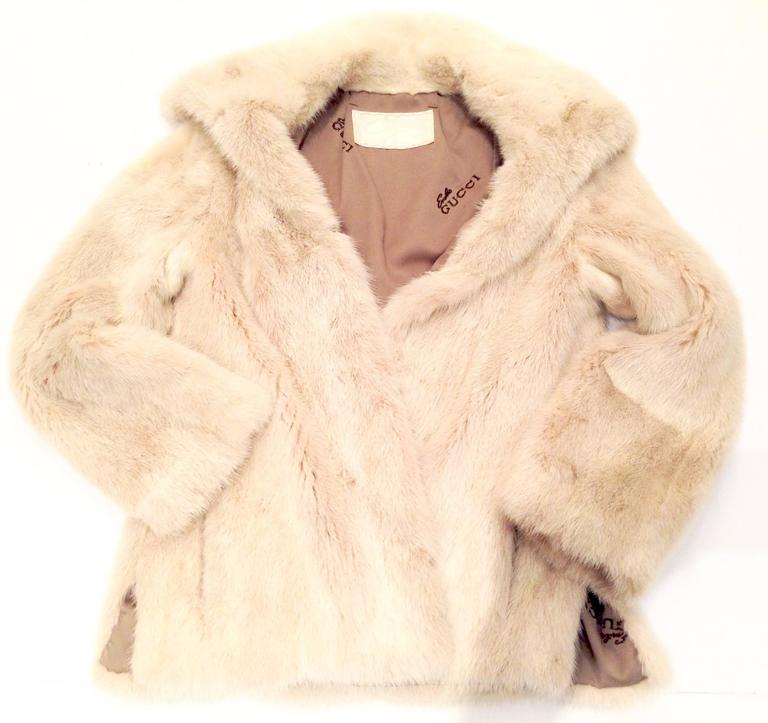 fysiek domein Boren 1970s Emilio Gucci Winter White Mink Fur Jacket at 1stDibs