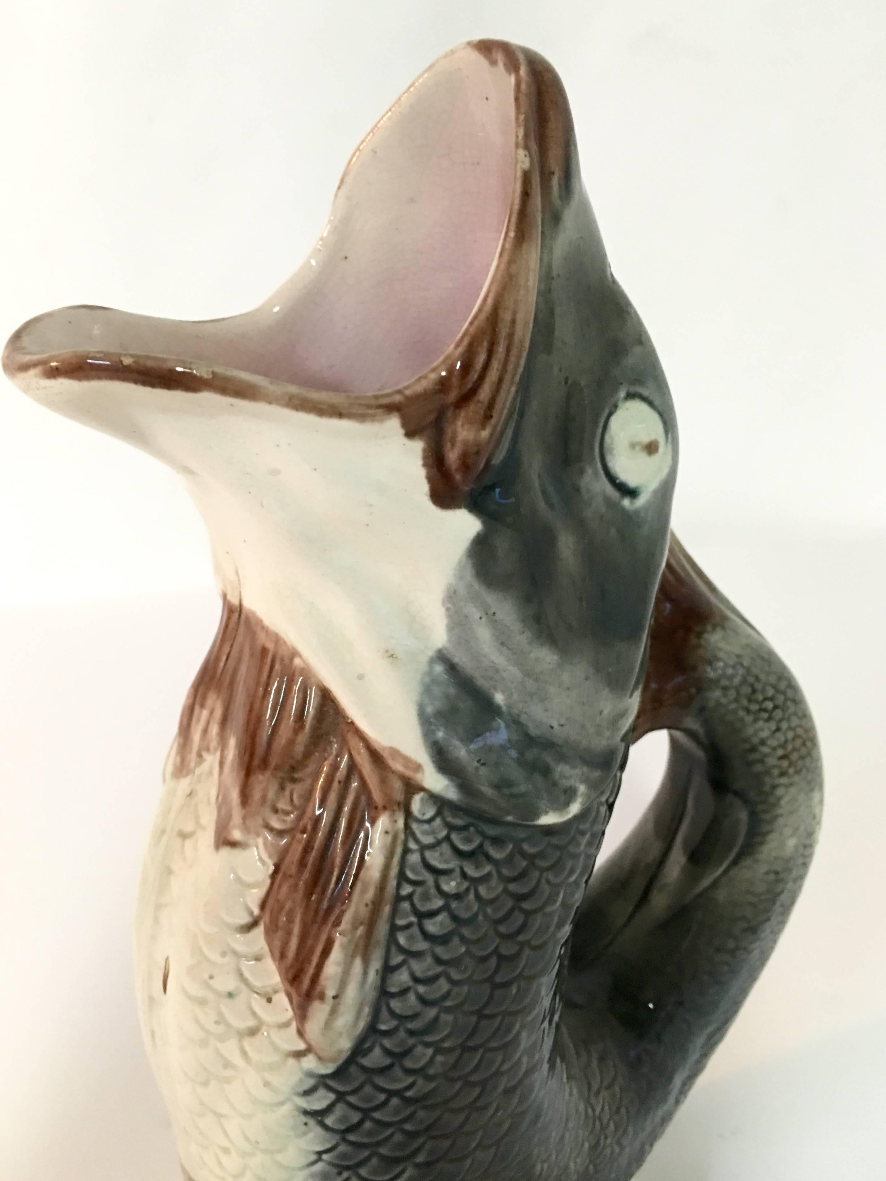 19th Century English Majolica Fish Gurgling Pitcher, Signed In Excellent Condition In West Palm Beach, FL