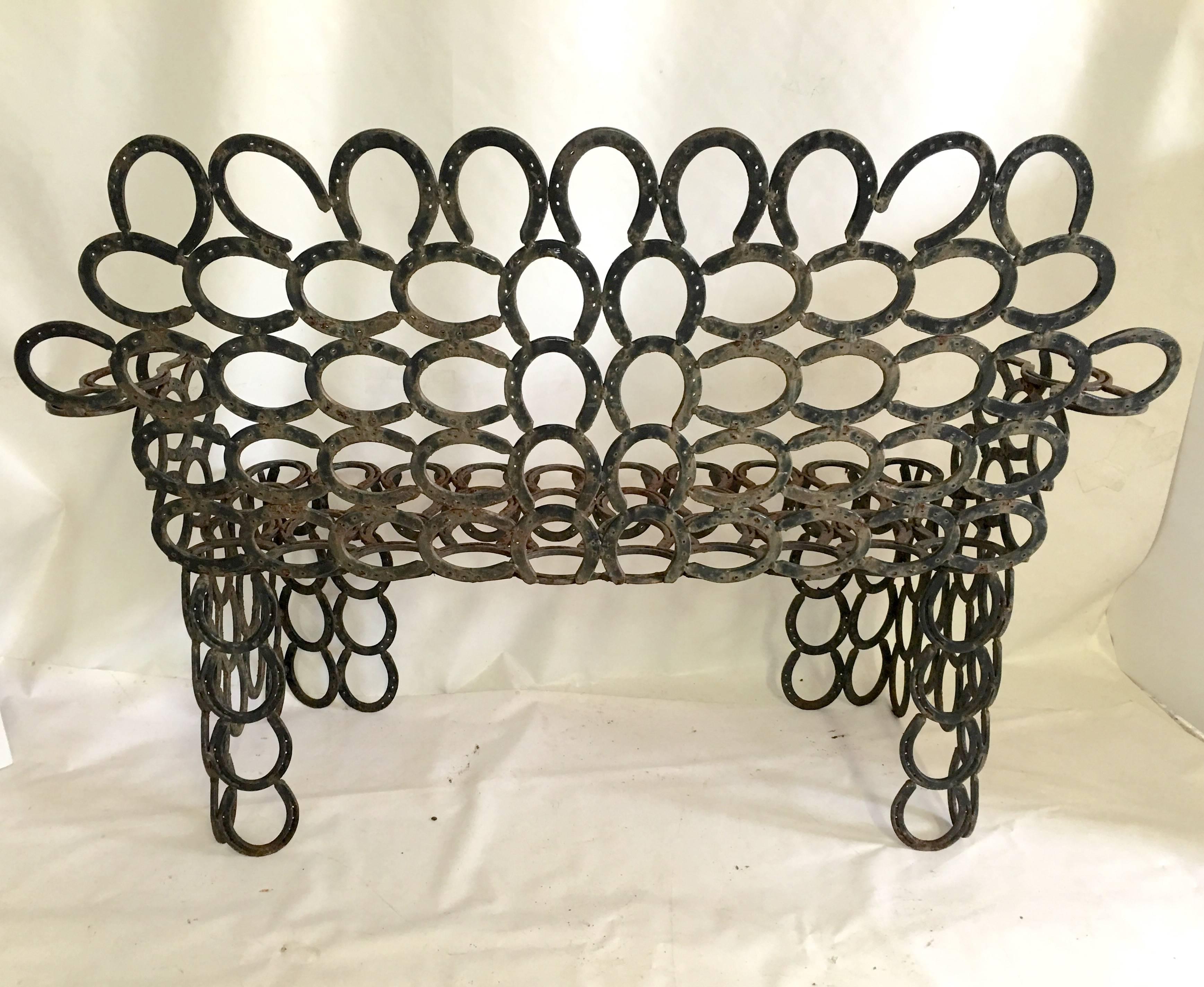 horse shoe bench