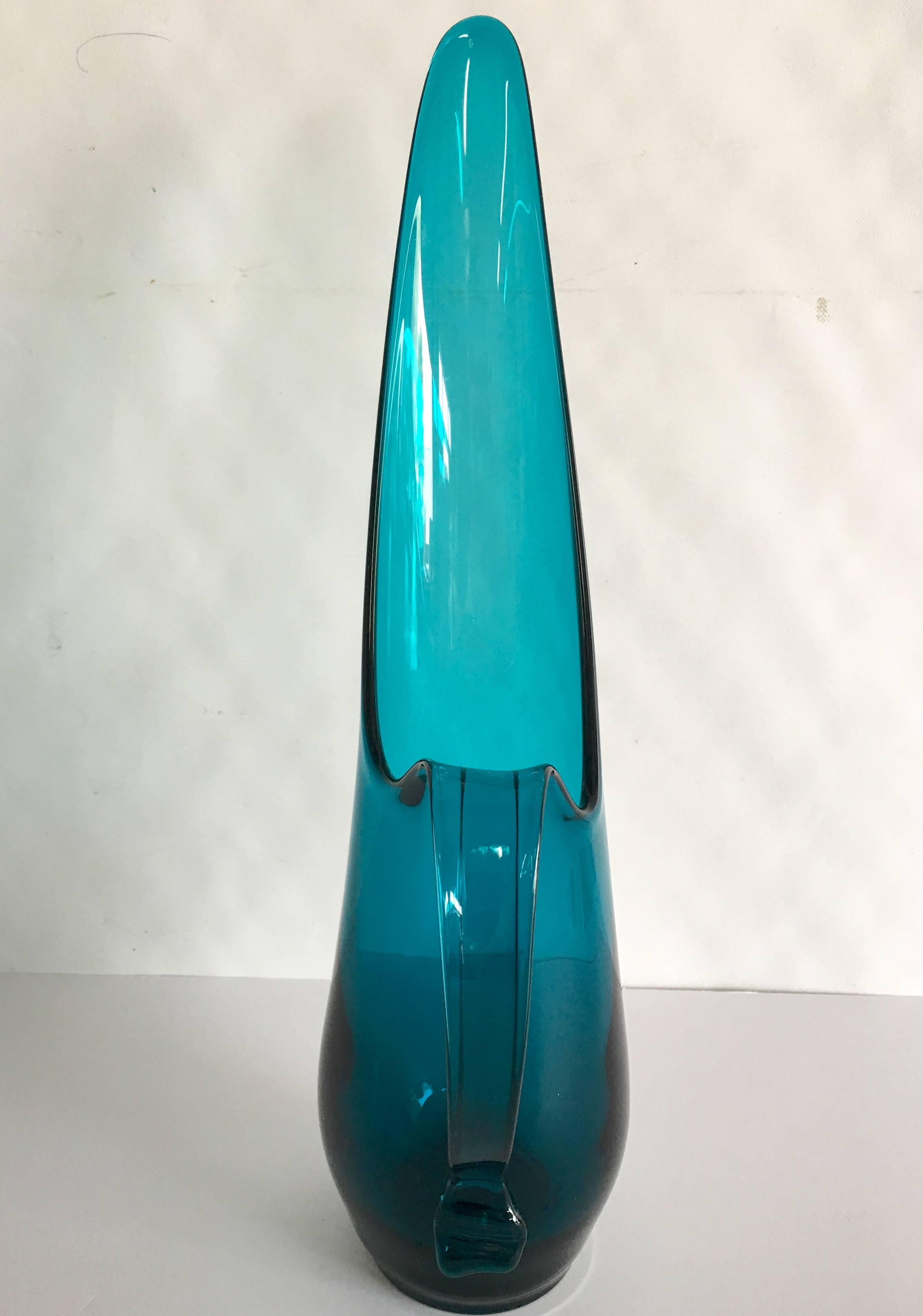 Mid-Century Modern Slag Glass Handled Pitcher In Excellent Condition In West Palm Beach, FL