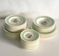 1930s Wedgwood China Corinthian Hampton Court, Mint, Set of 53
