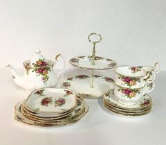 Royal Albert Old Country Roses Tea and Luncheon Set/17