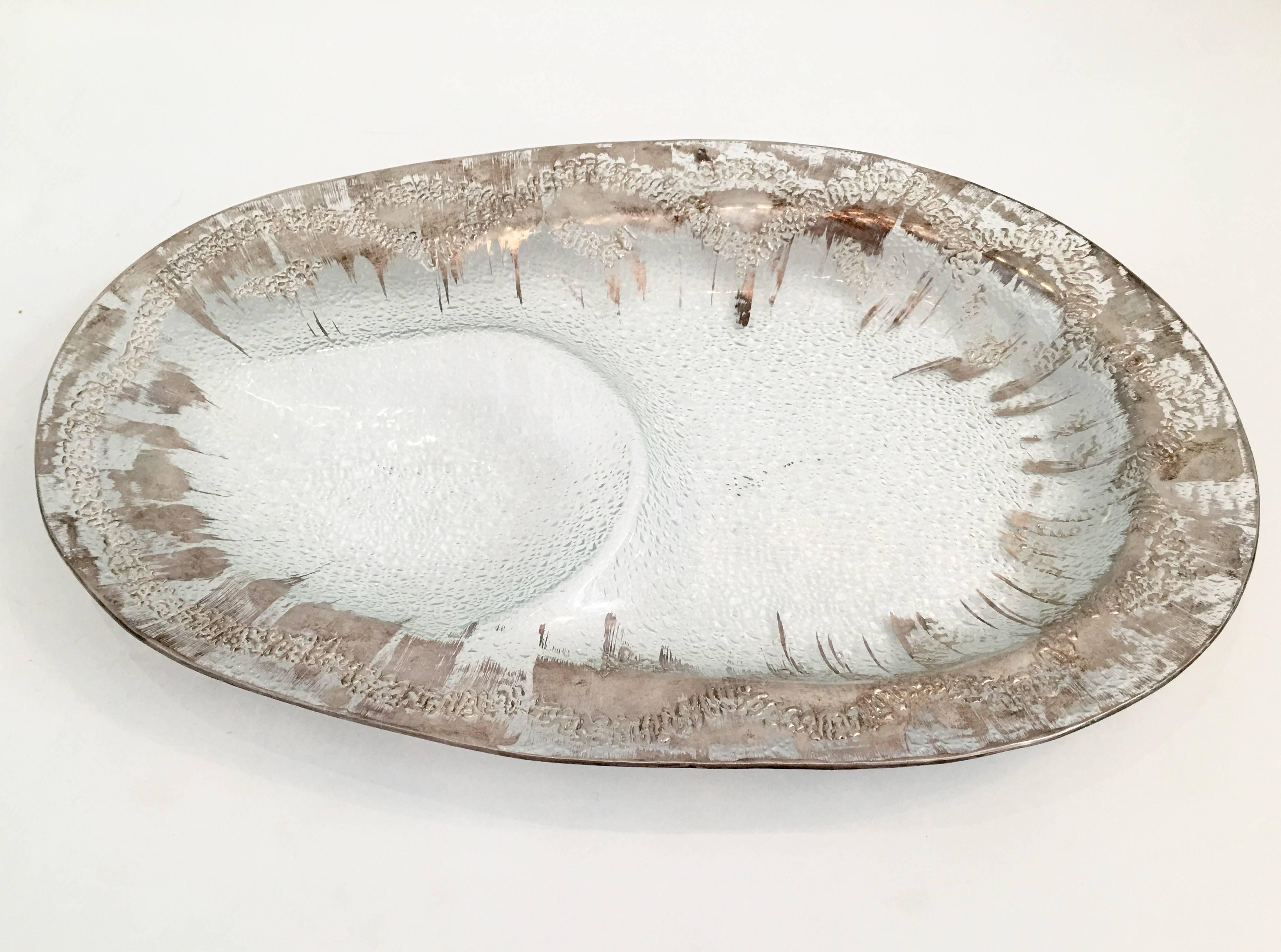 1960s Dorothy Thorpe textured glass and sterling silver overlay abstract design, one-piece chip n' dip serving tray.