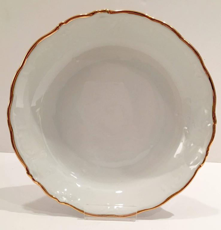 Vintage 32-Piece Set of White and Gold 