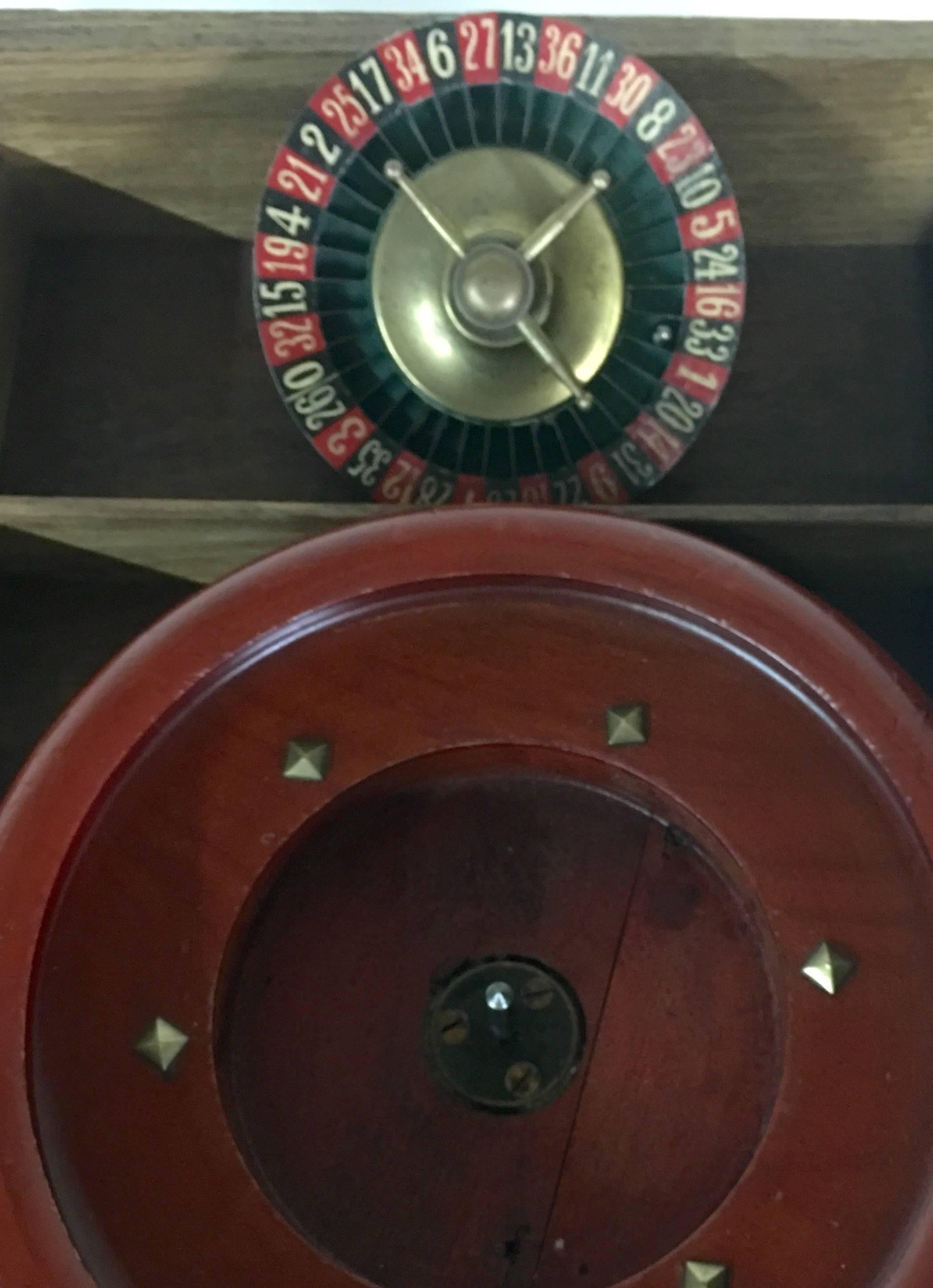 19th Century French Marquetry Backgammon and Roulette Games Table 5