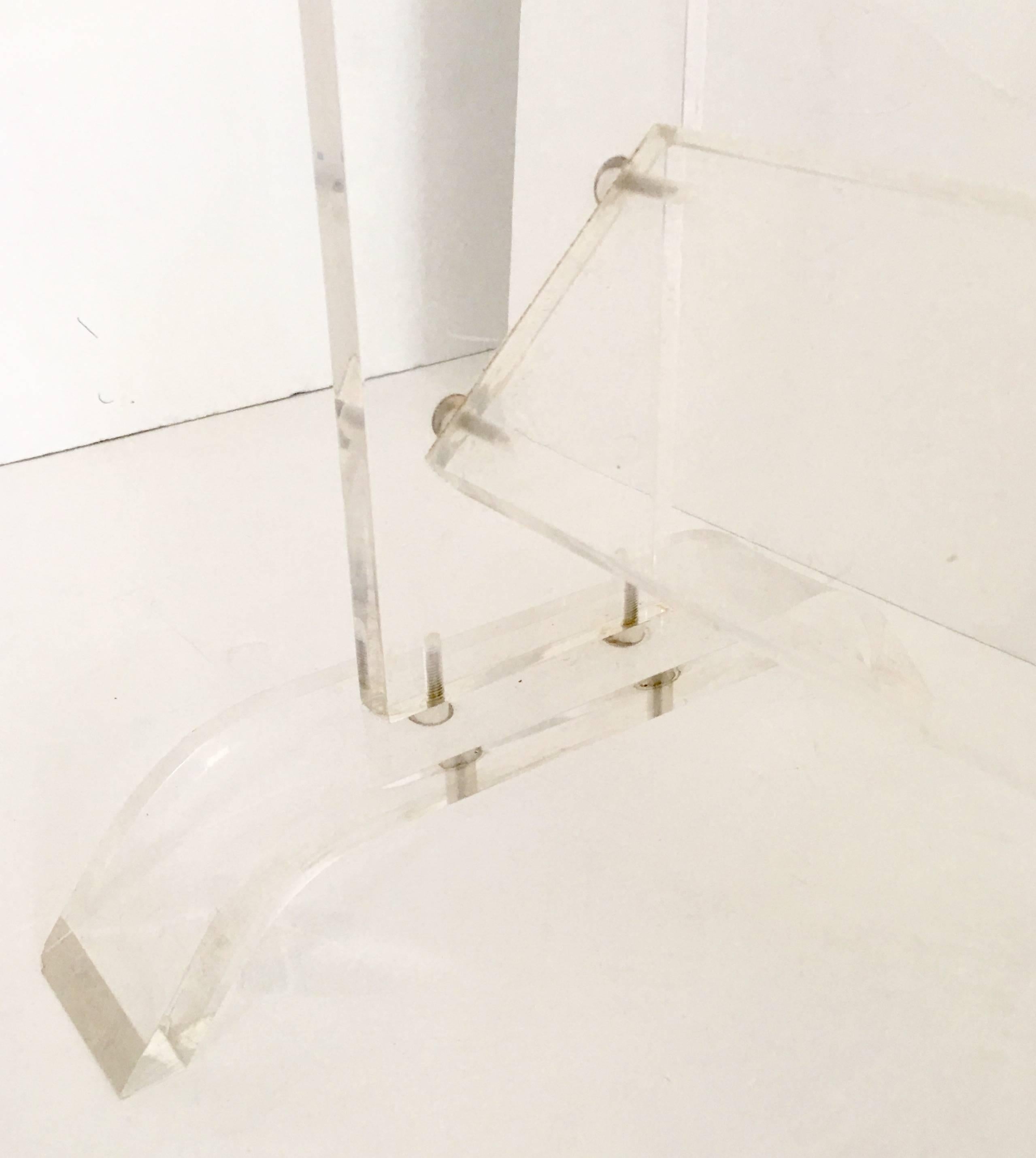 1970'S Modern and Tall Lucite Valet Stand 1