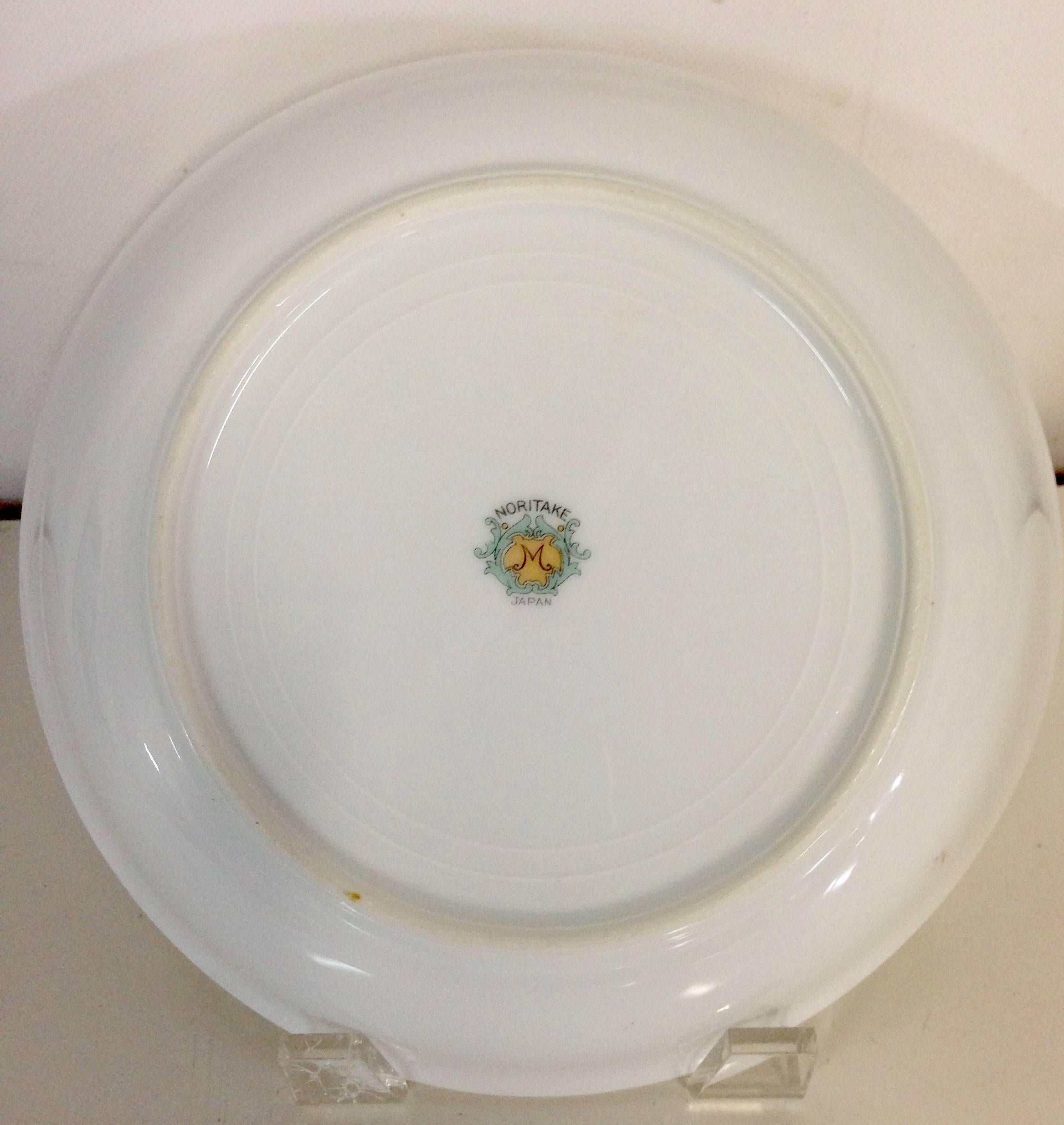 1930s Art Nouveau Style Japanese Porcelain Bowls Set of Nine 1