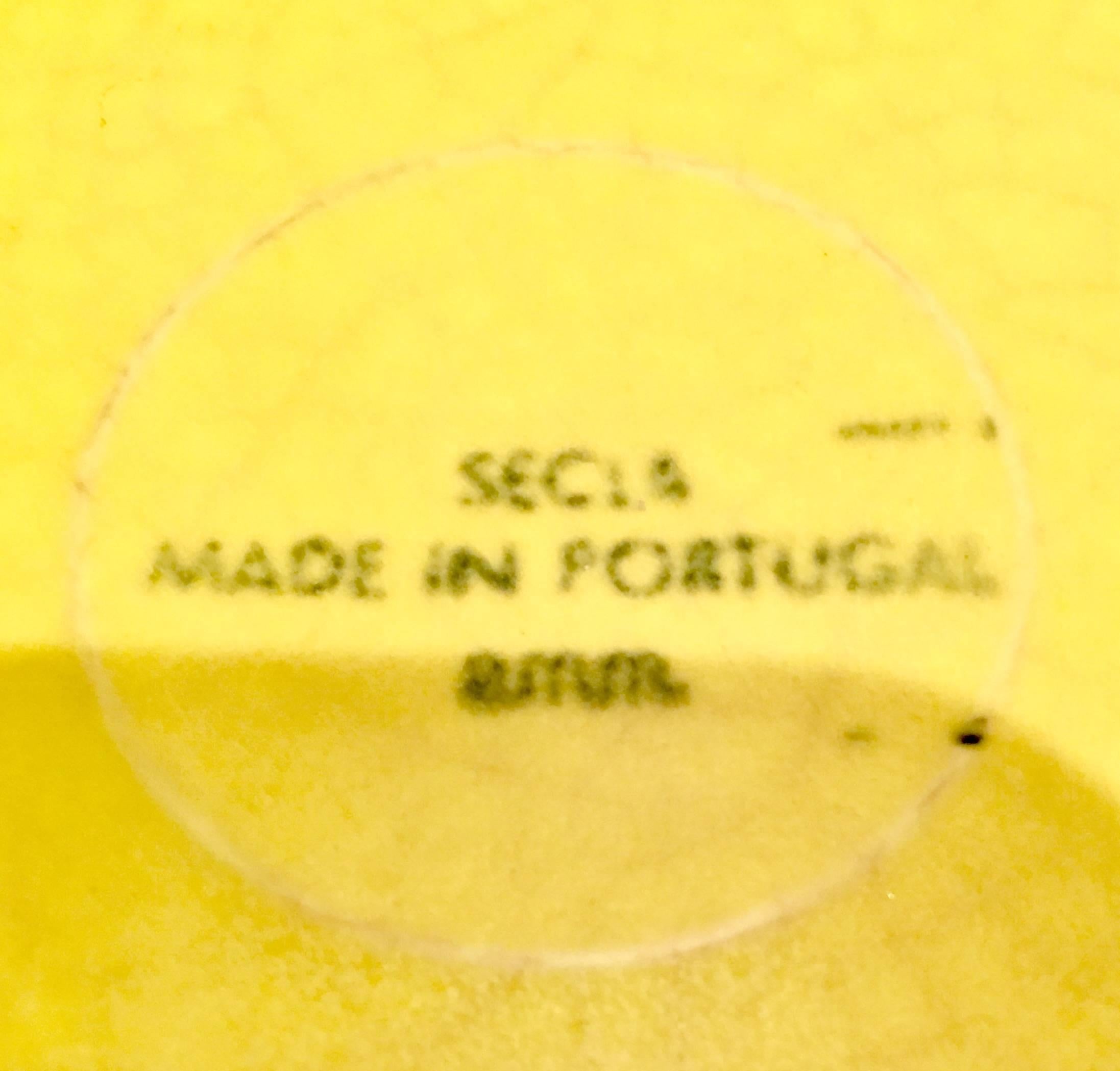 Ceramic 1950s Portugal Majolica Yellow Cabbage Dinnerware, Set of 24